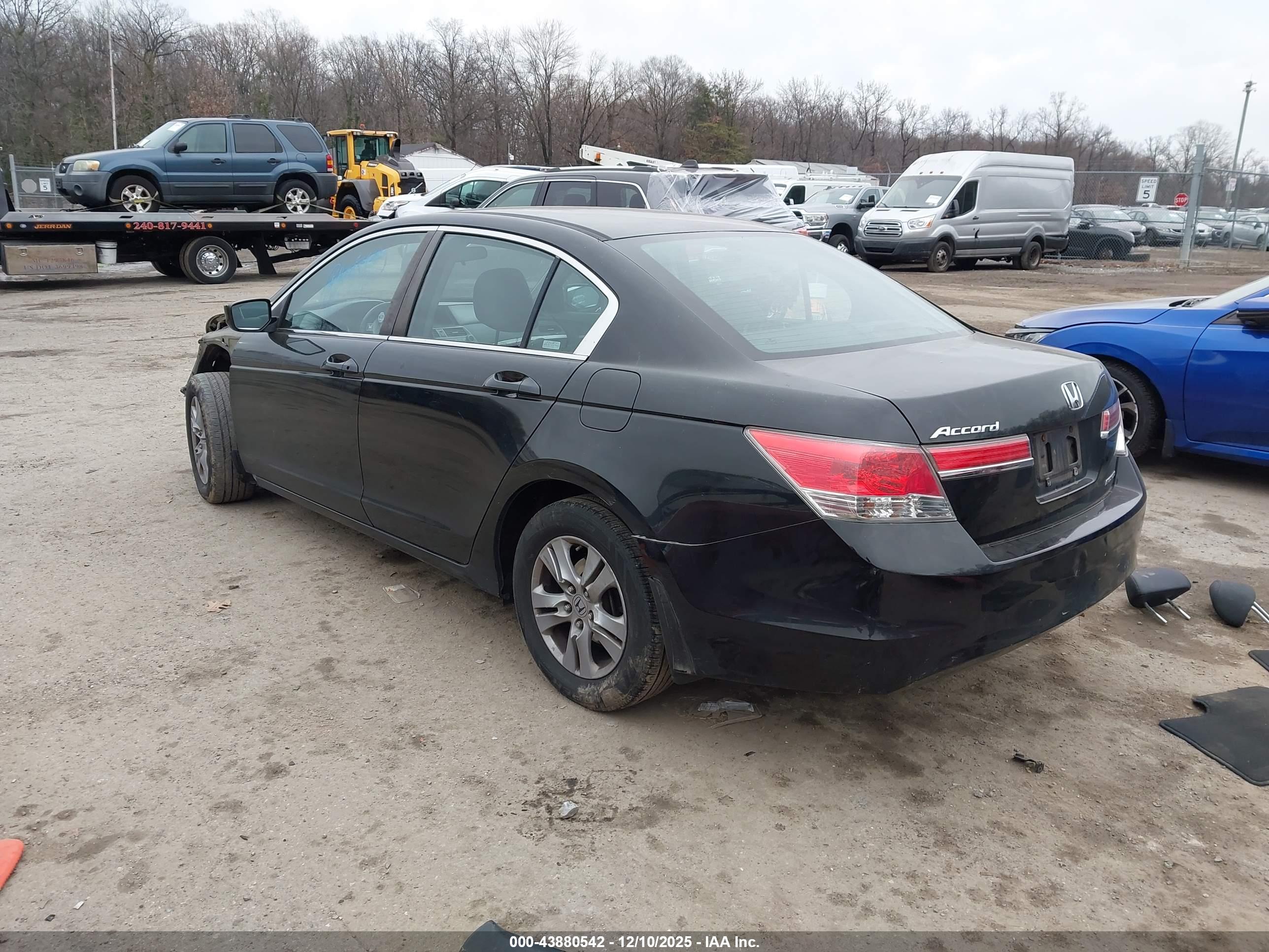 HONDA ACCORD image 3