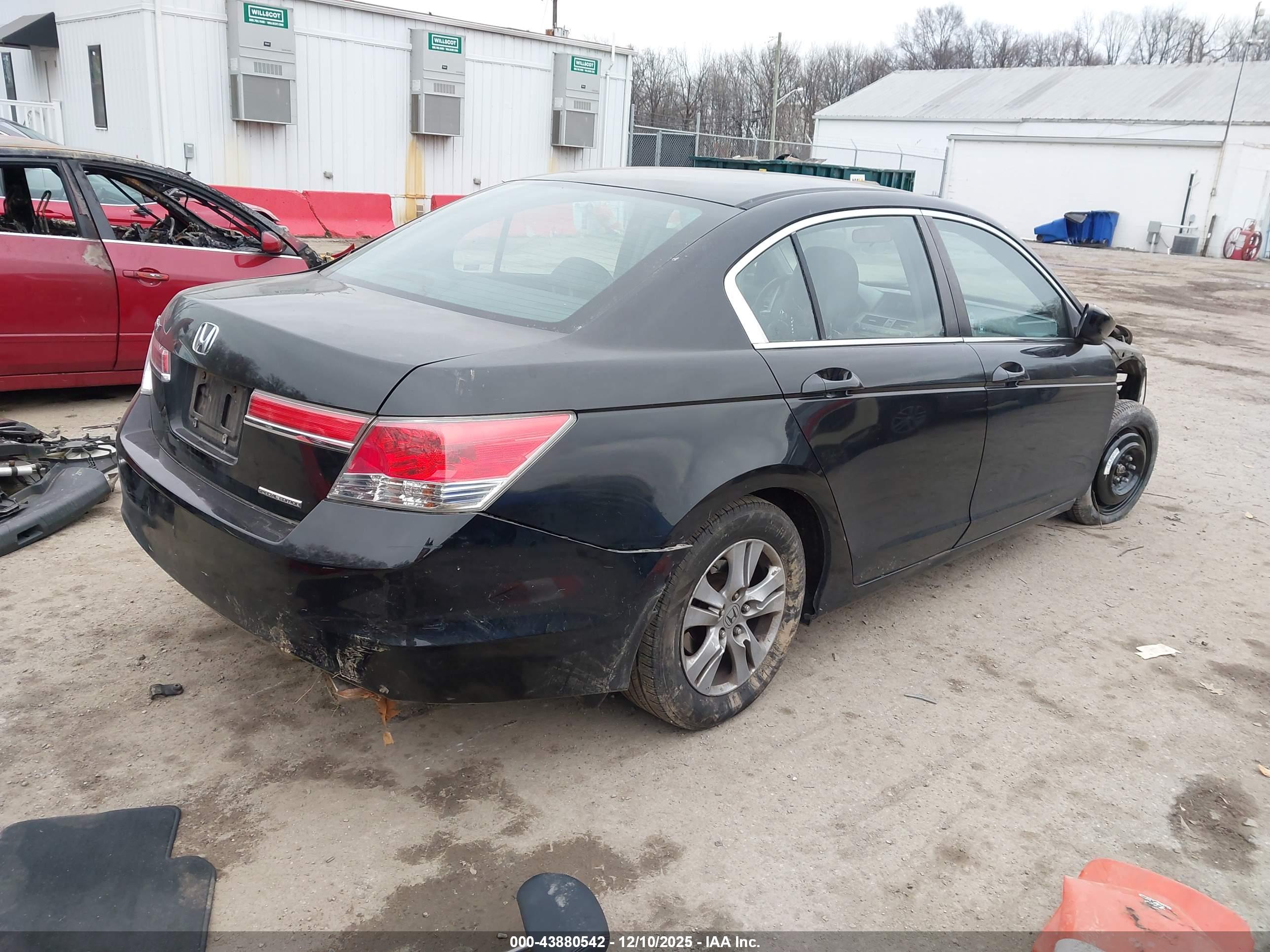 HONDA ACCORD image 4