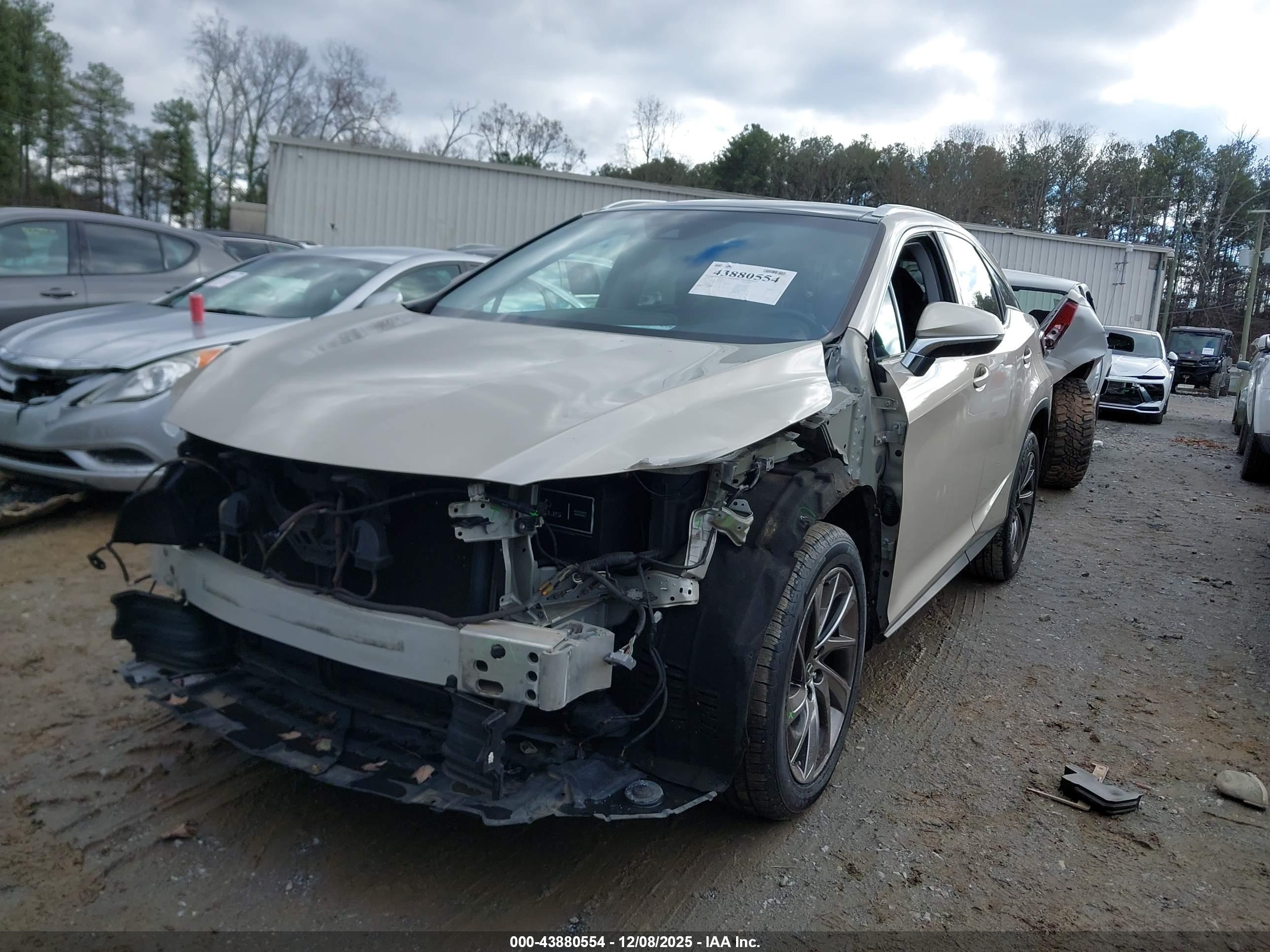 LEXUS RX image 2