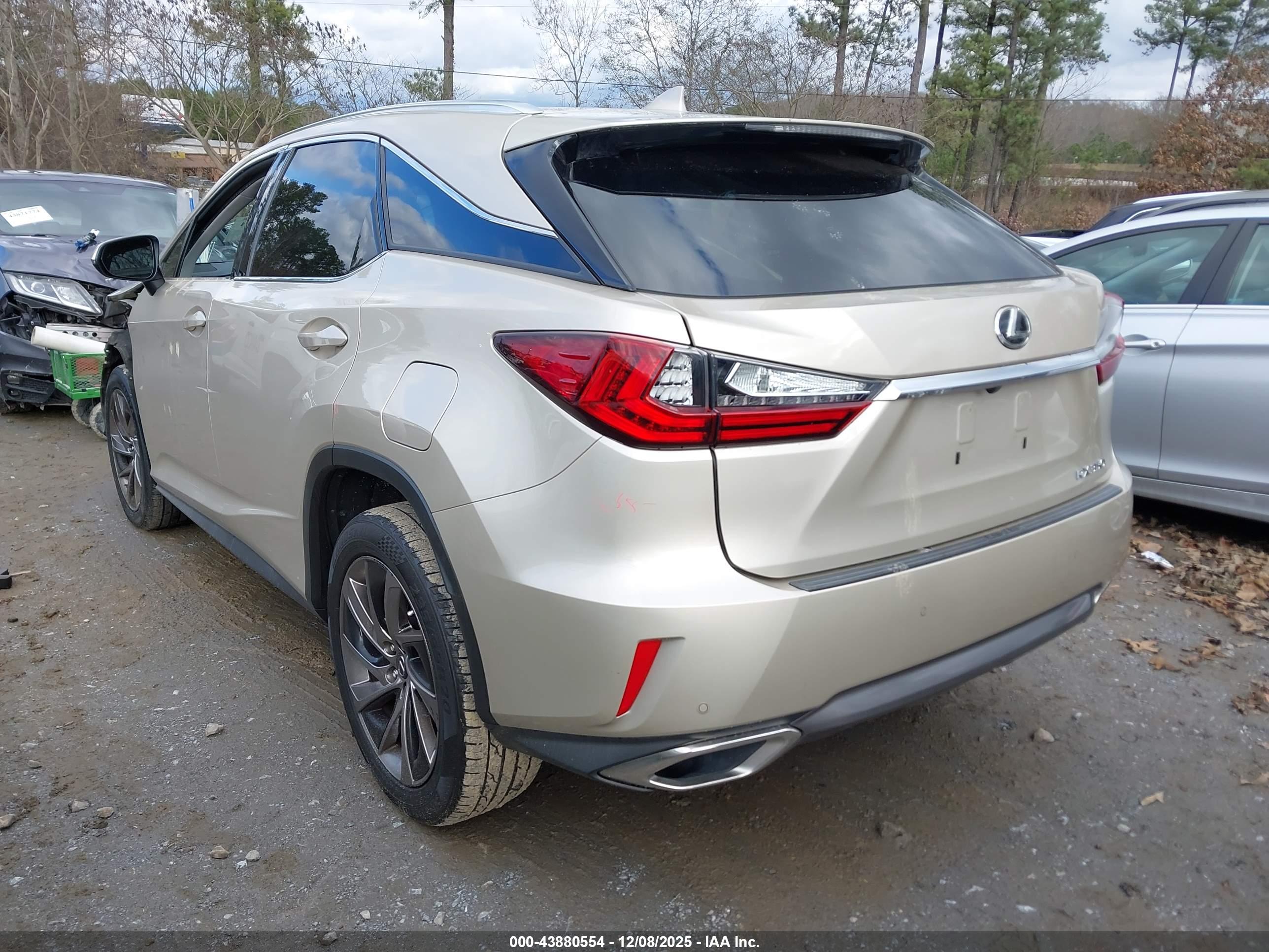 LEXUS RX image 3