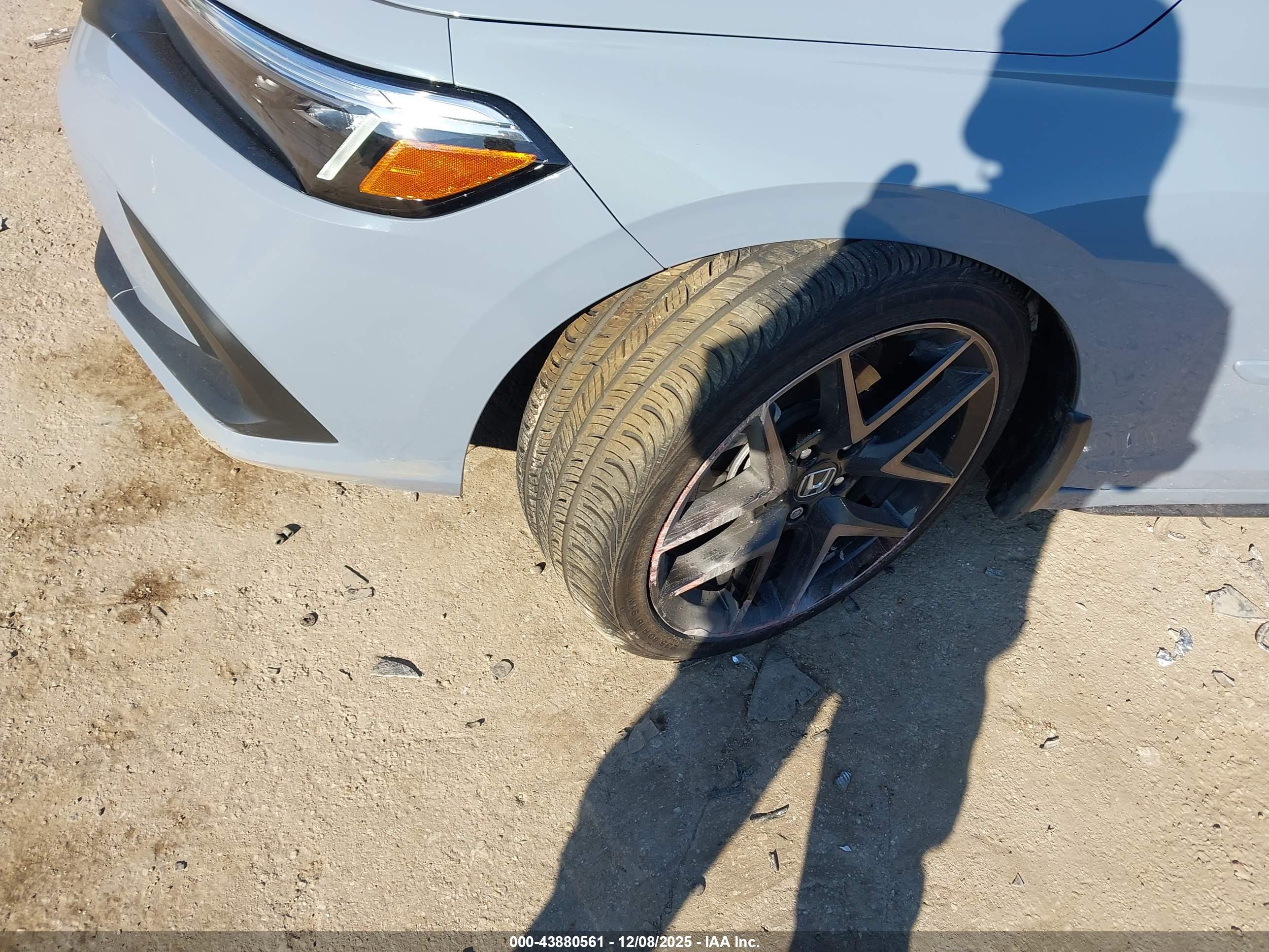 HONDA CIVIC image 6