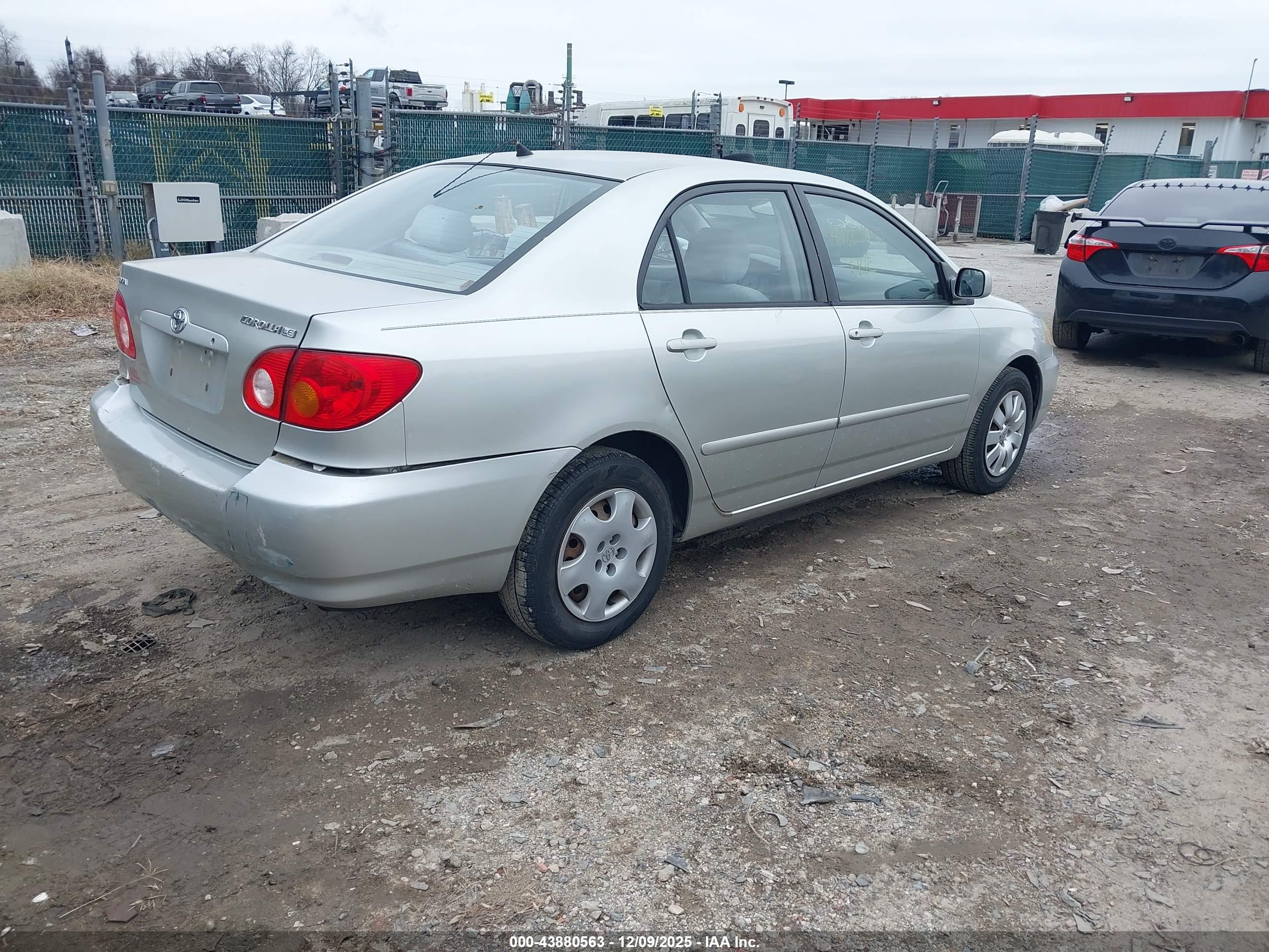 TOYOTA COROLLA image 4