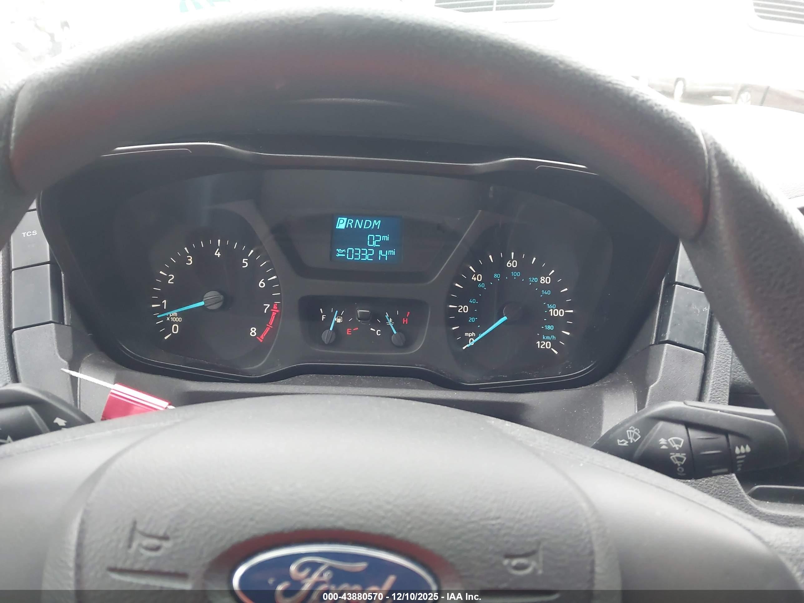 FORD TRANSIT-150 image 7
