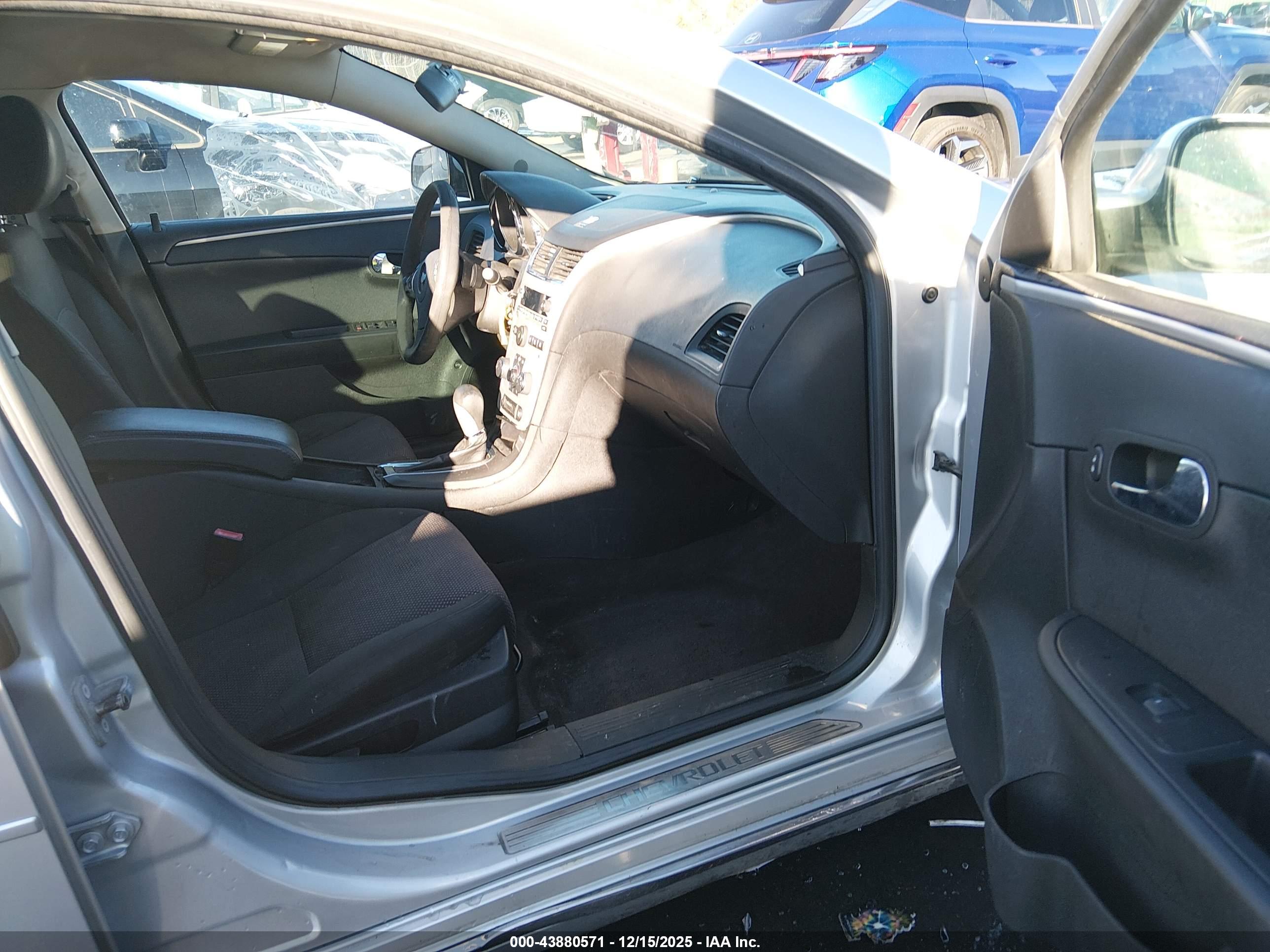 CHEVROLET MALIBU image 5