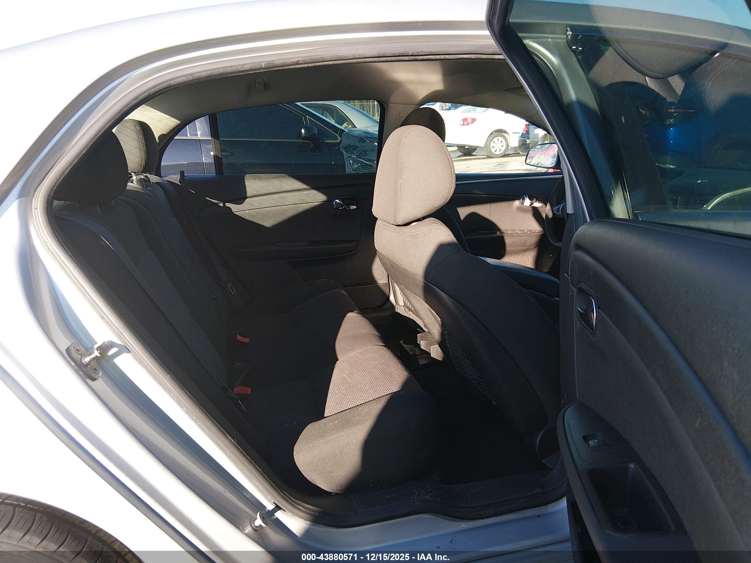CHEVROLET MALIBU image 8