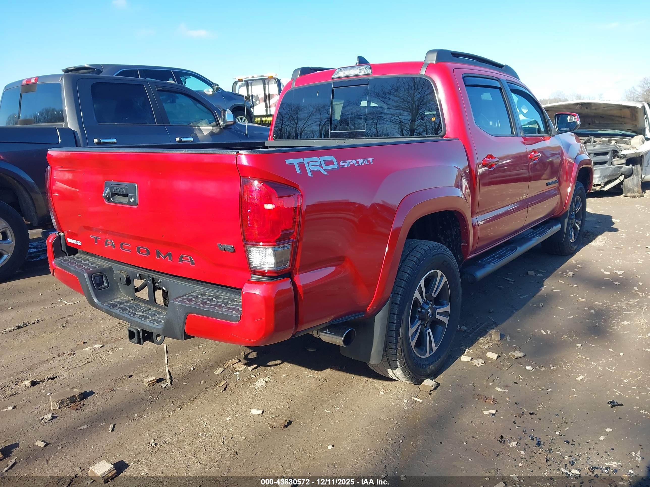 TOYOTA TACOMA image 4