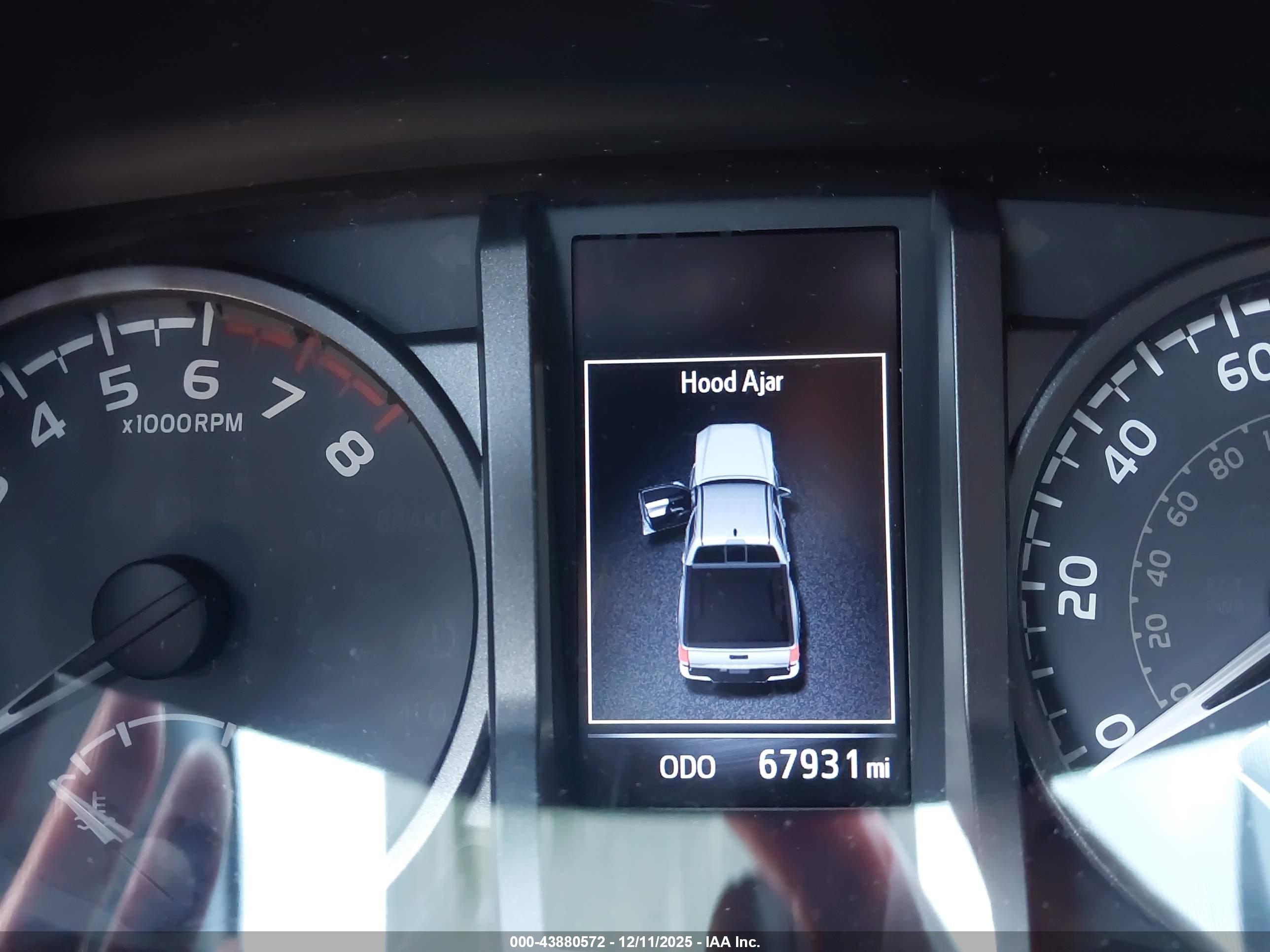 TOYOTA TACOMA image 7