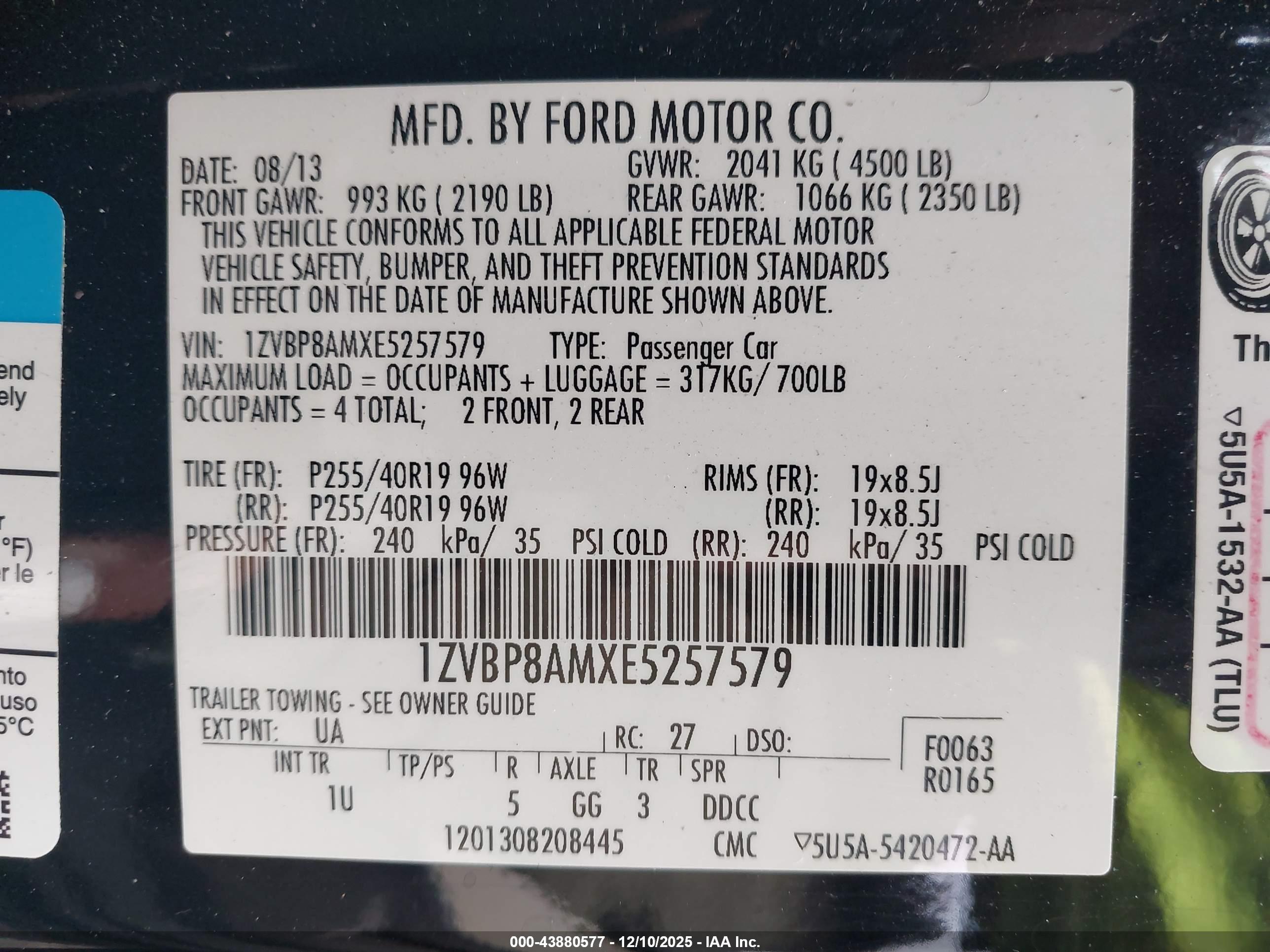 FORD MUSTANG image 9