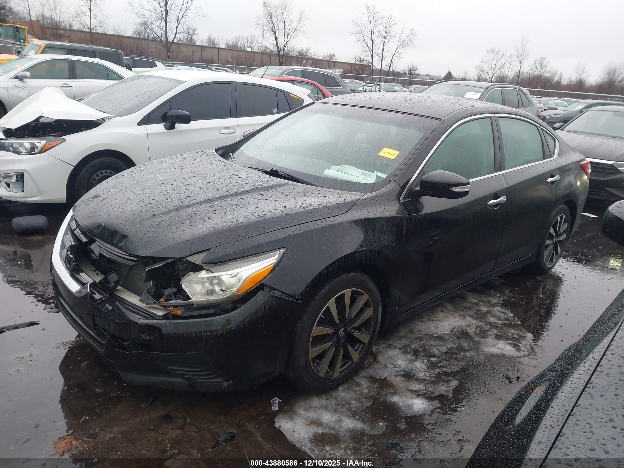 NISSAN ALTIMA image 2