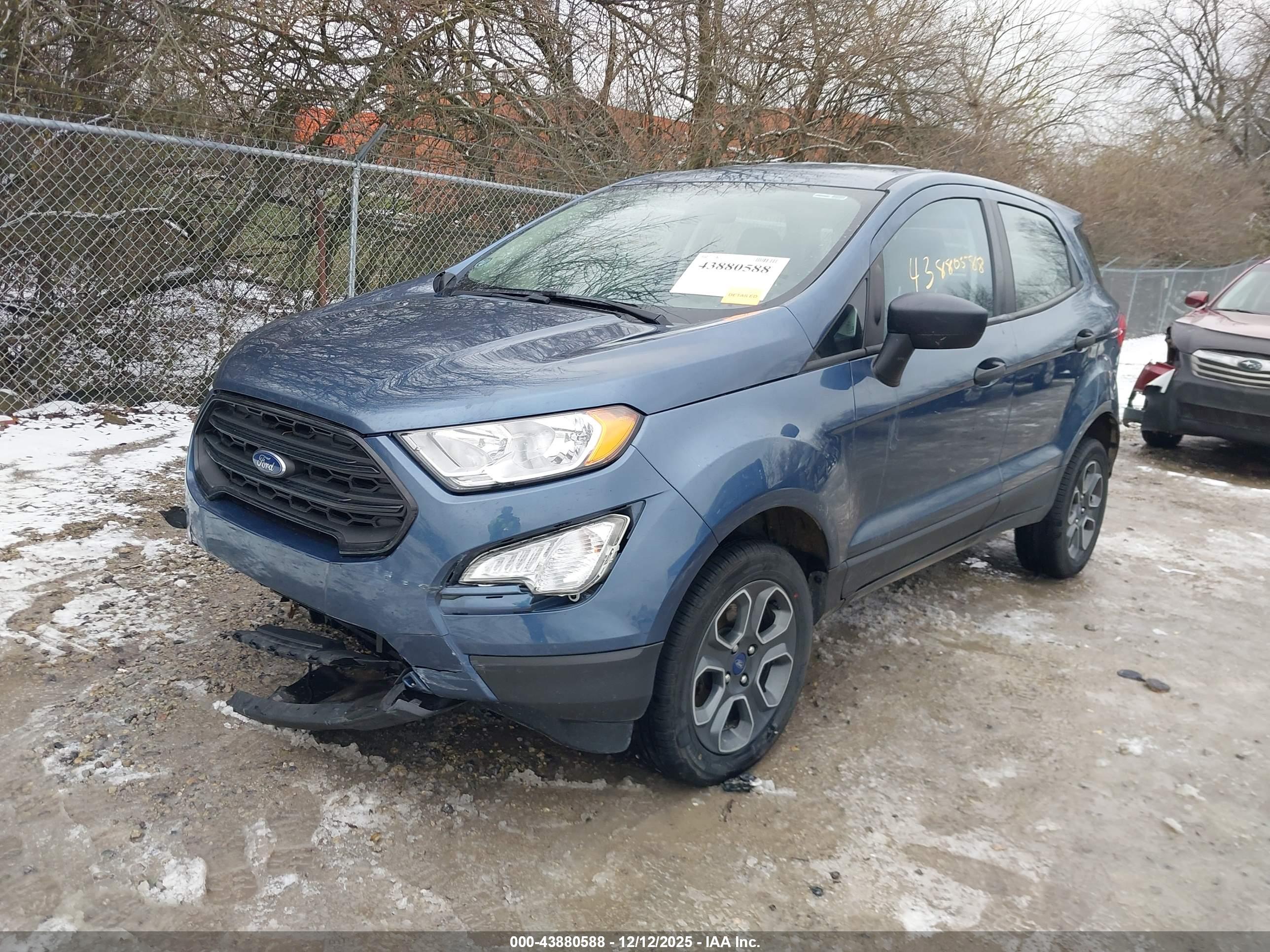 FORD ECOSPORT image 2