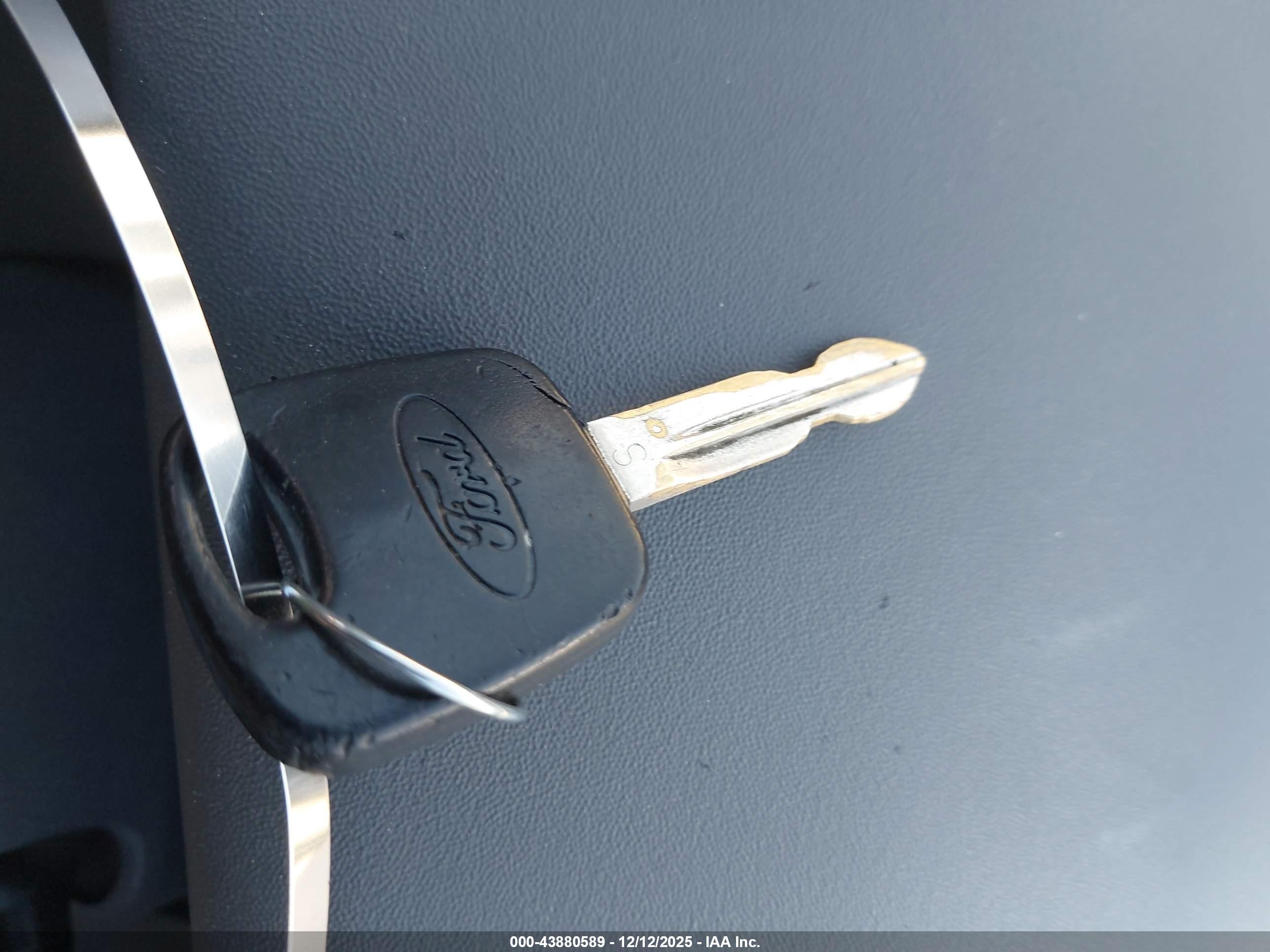 FORD F-150 image 11