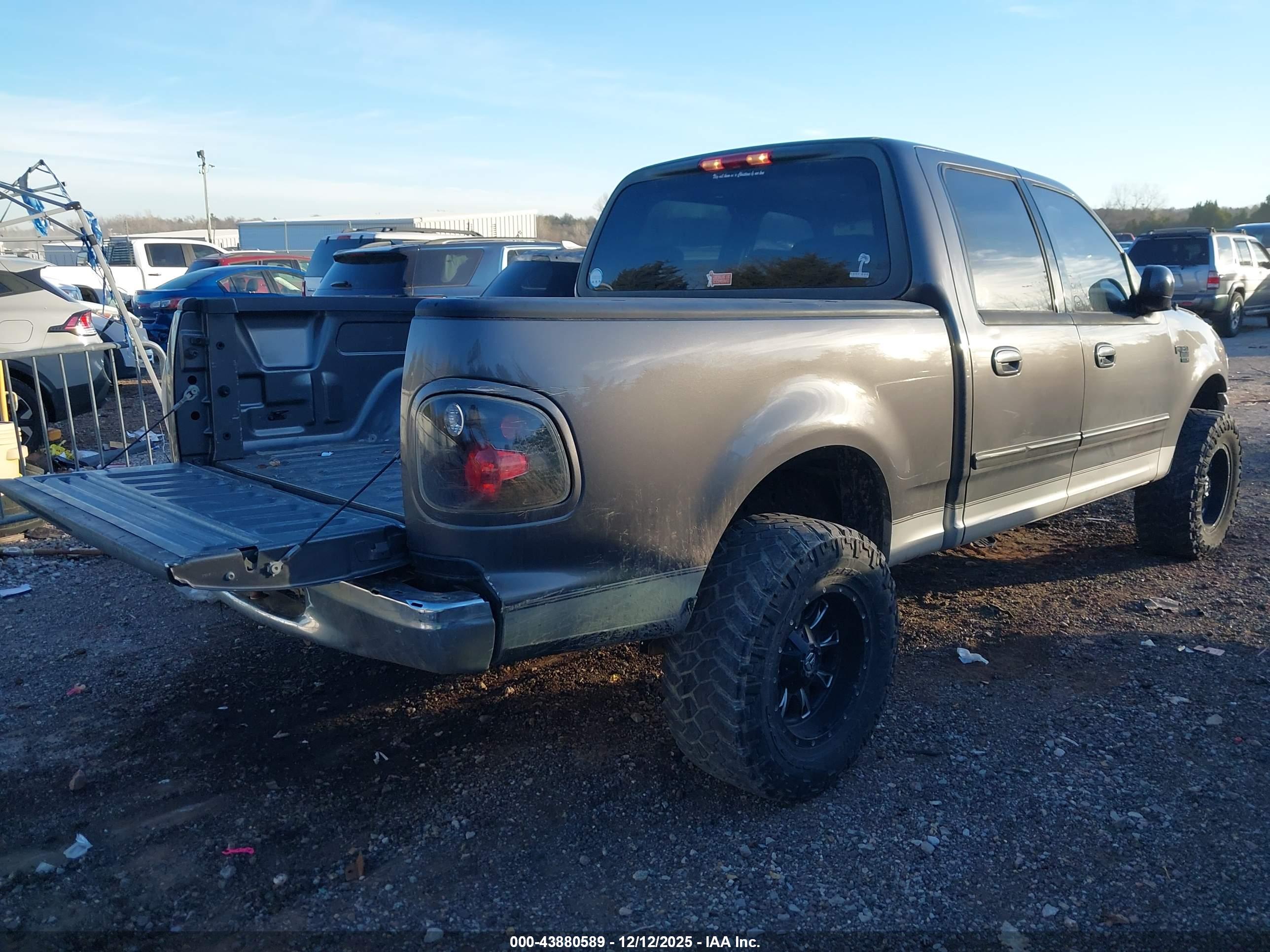 FORD F-150 image 4