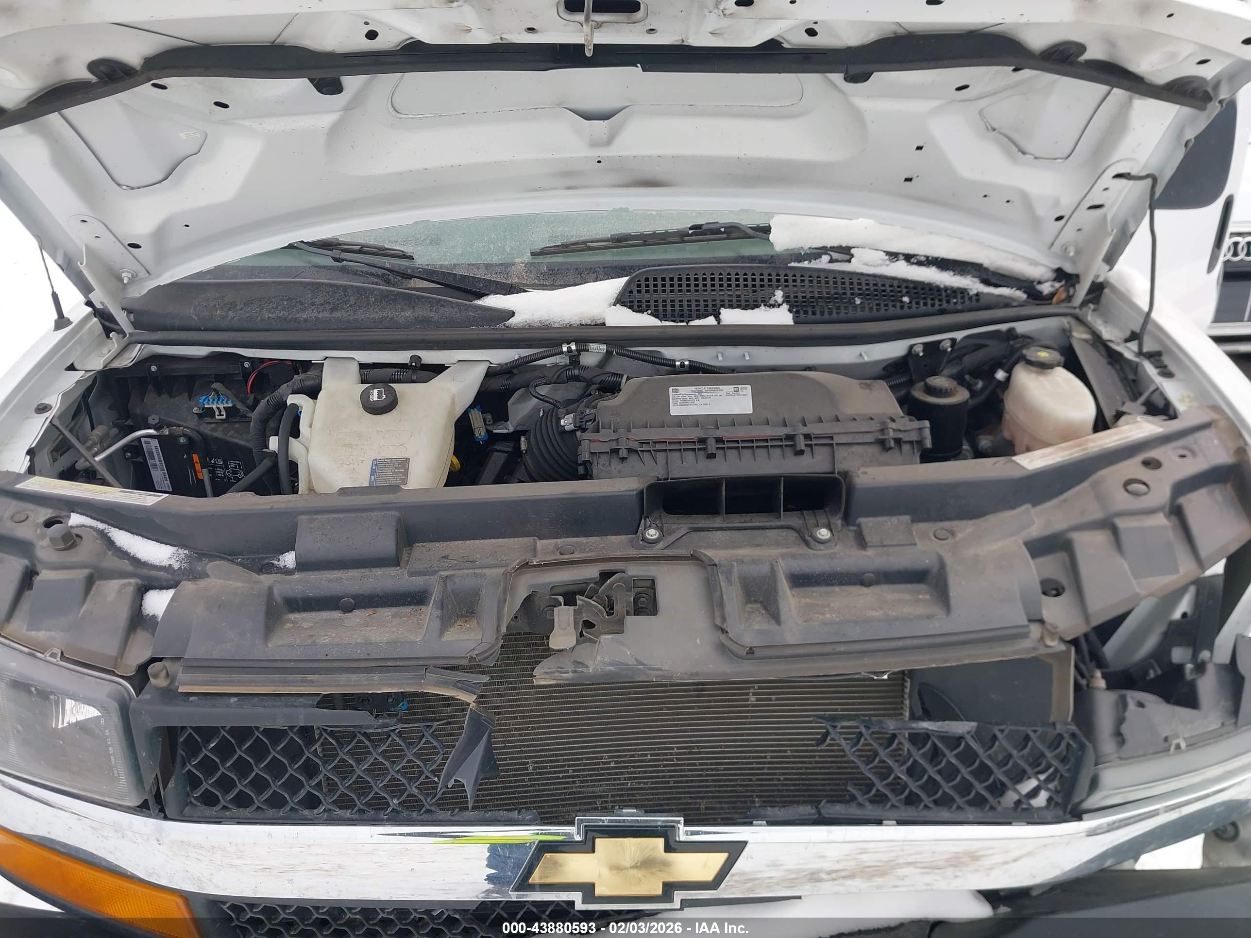 CHEVROLET EXPRESS image 10