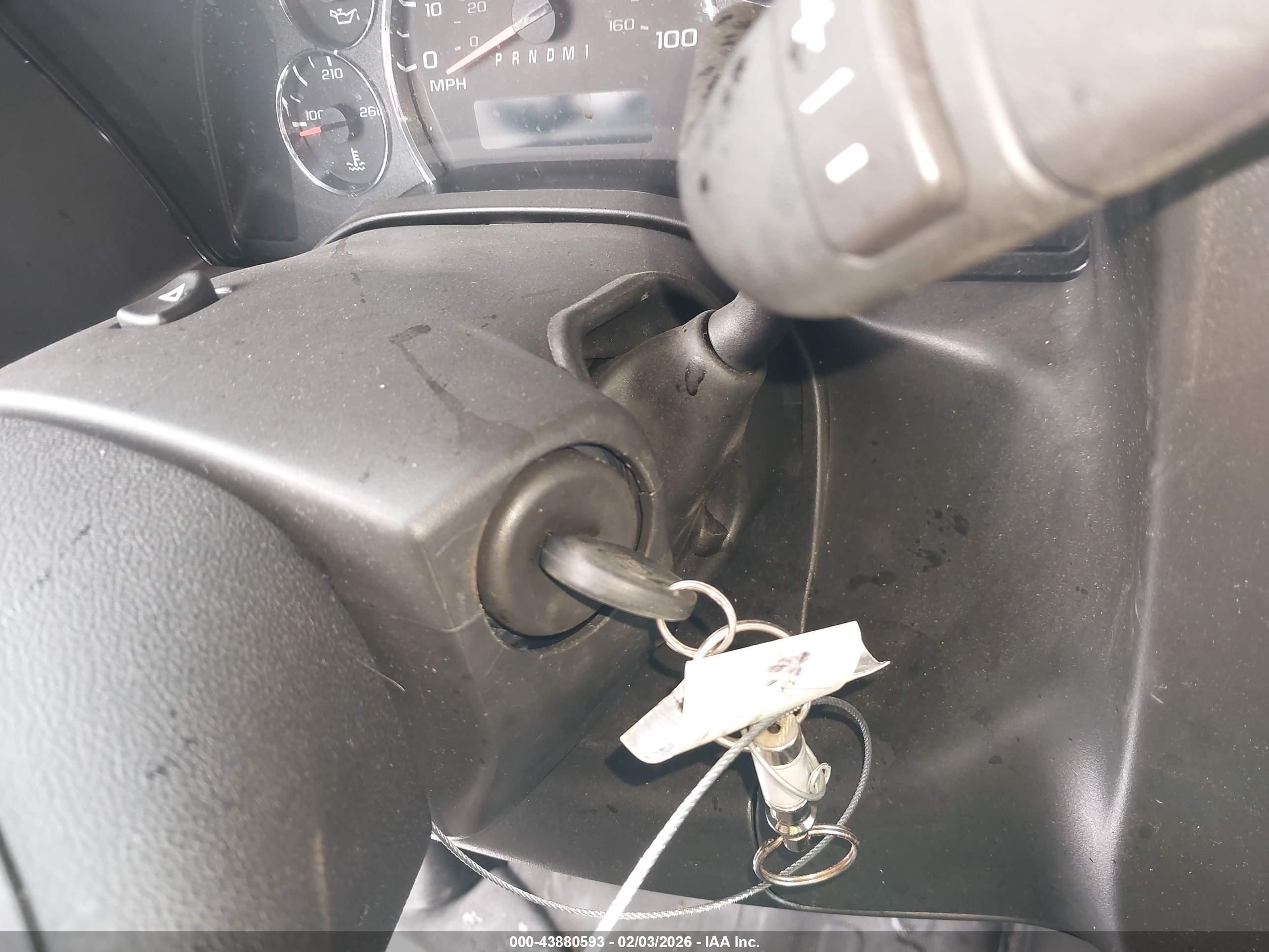CHEVROLET EXPRESS image 11