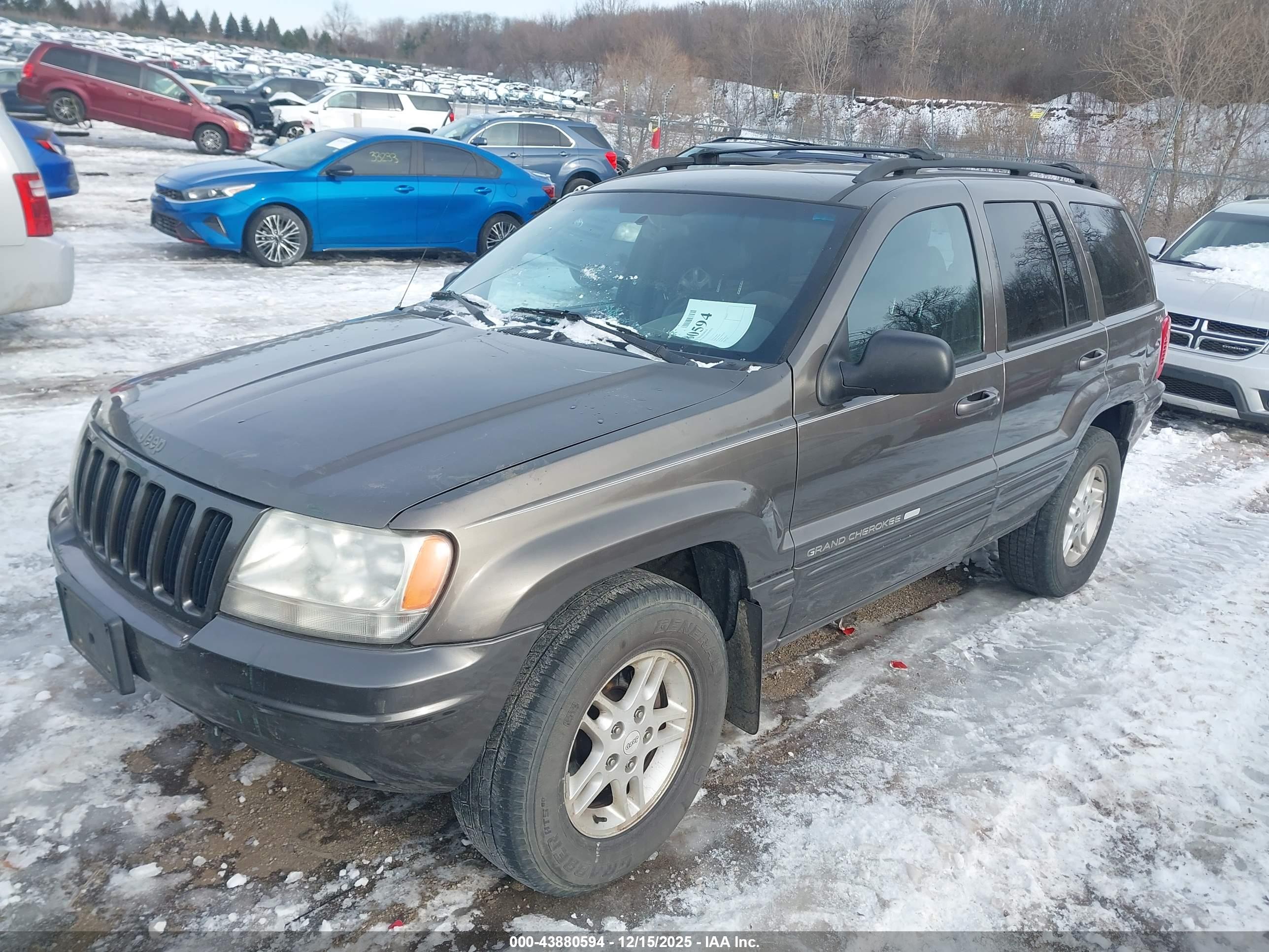 JEEP GRAND image 2
