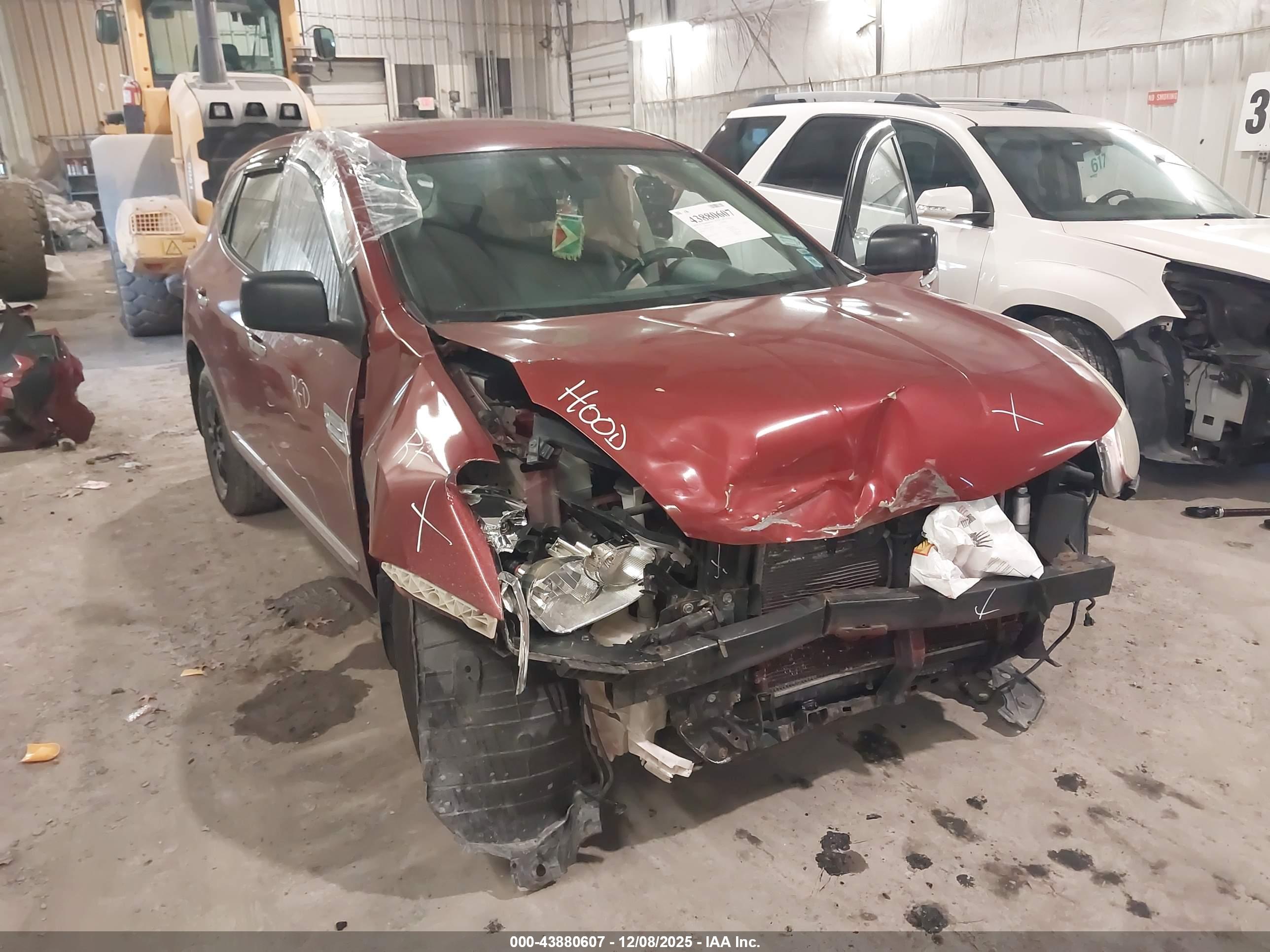 NISSAN ROGUE image 6