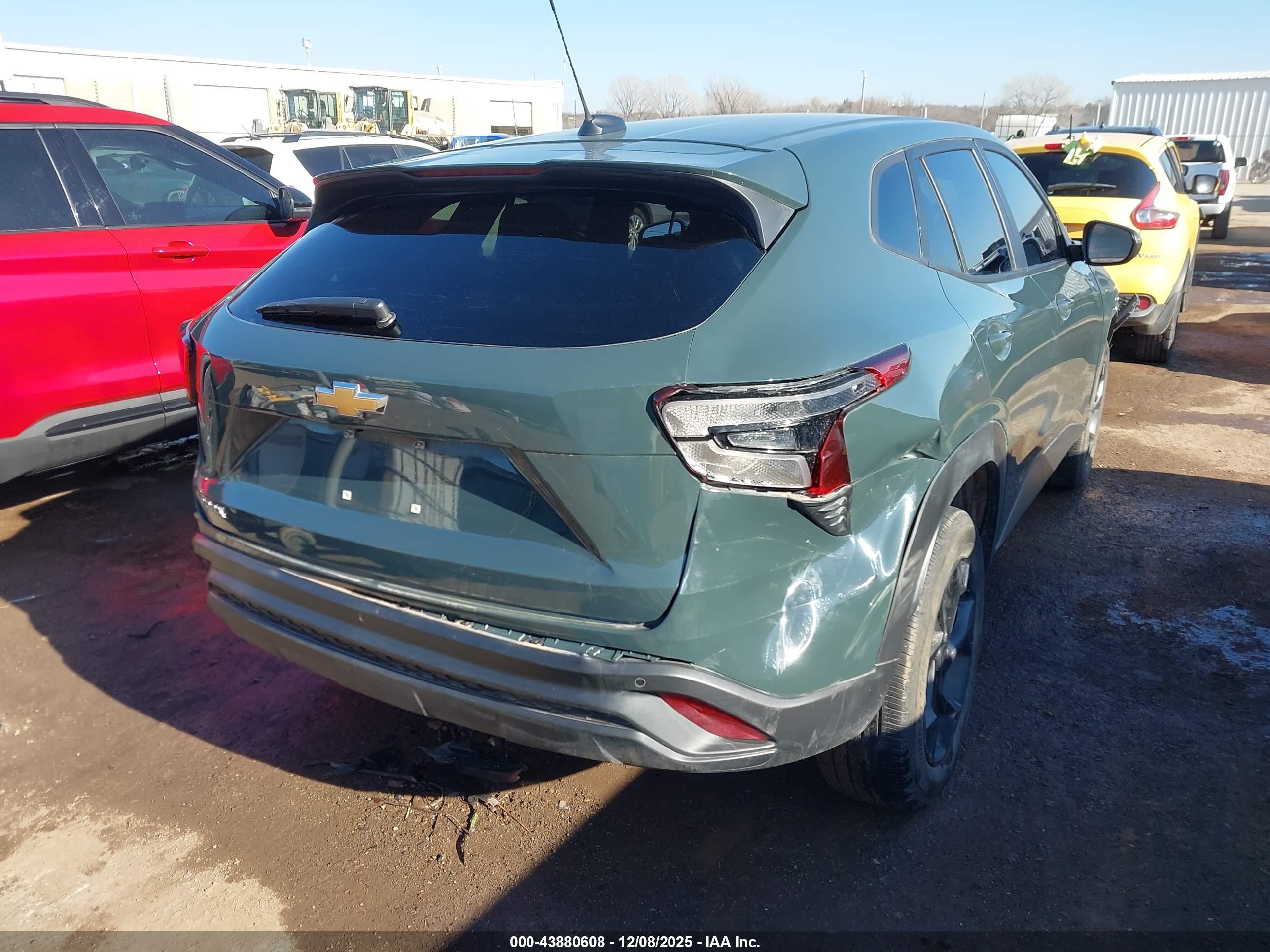 CHEVROLET TRAX image 4