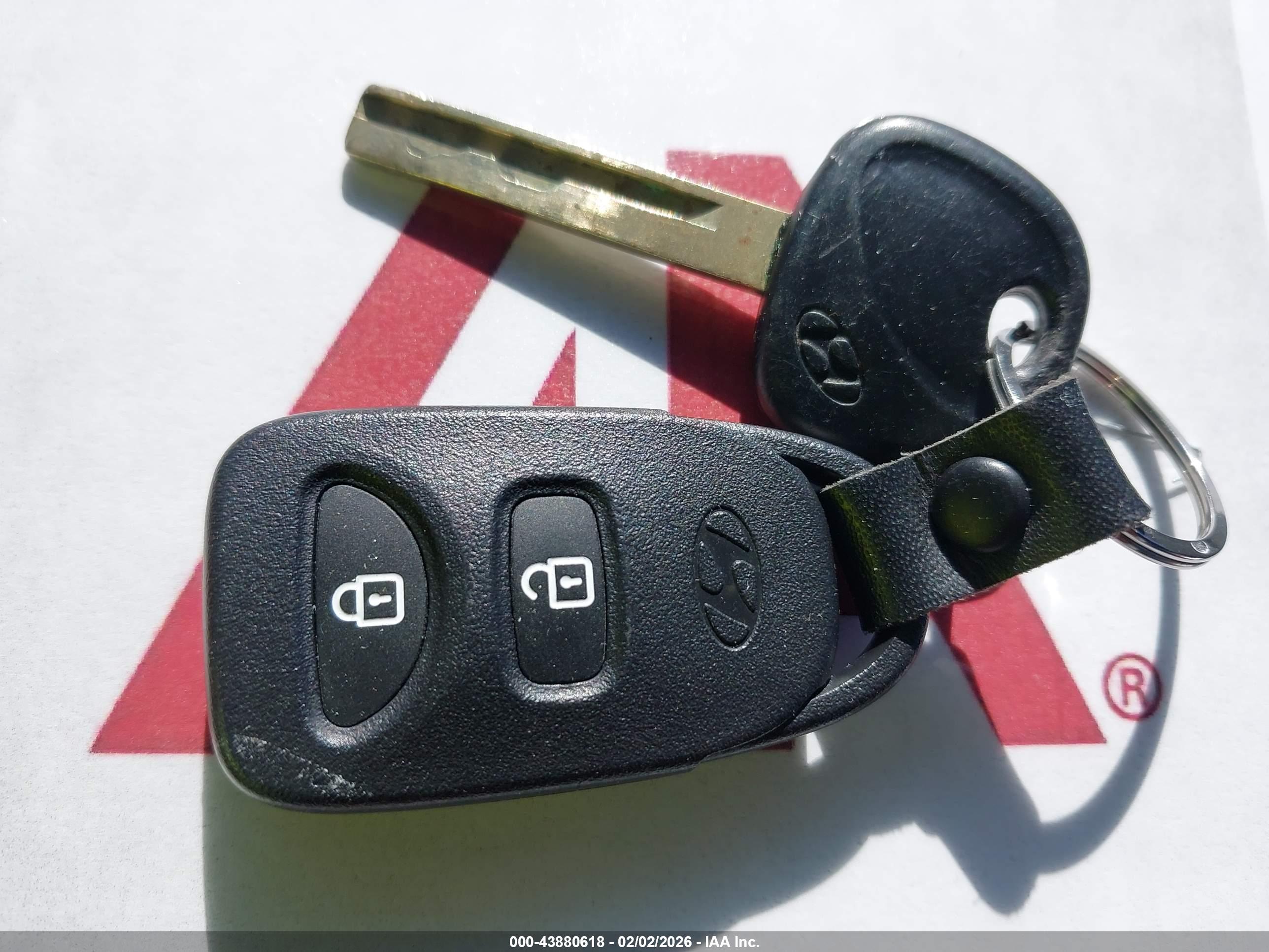 HYUNDAI ACCENT image 11