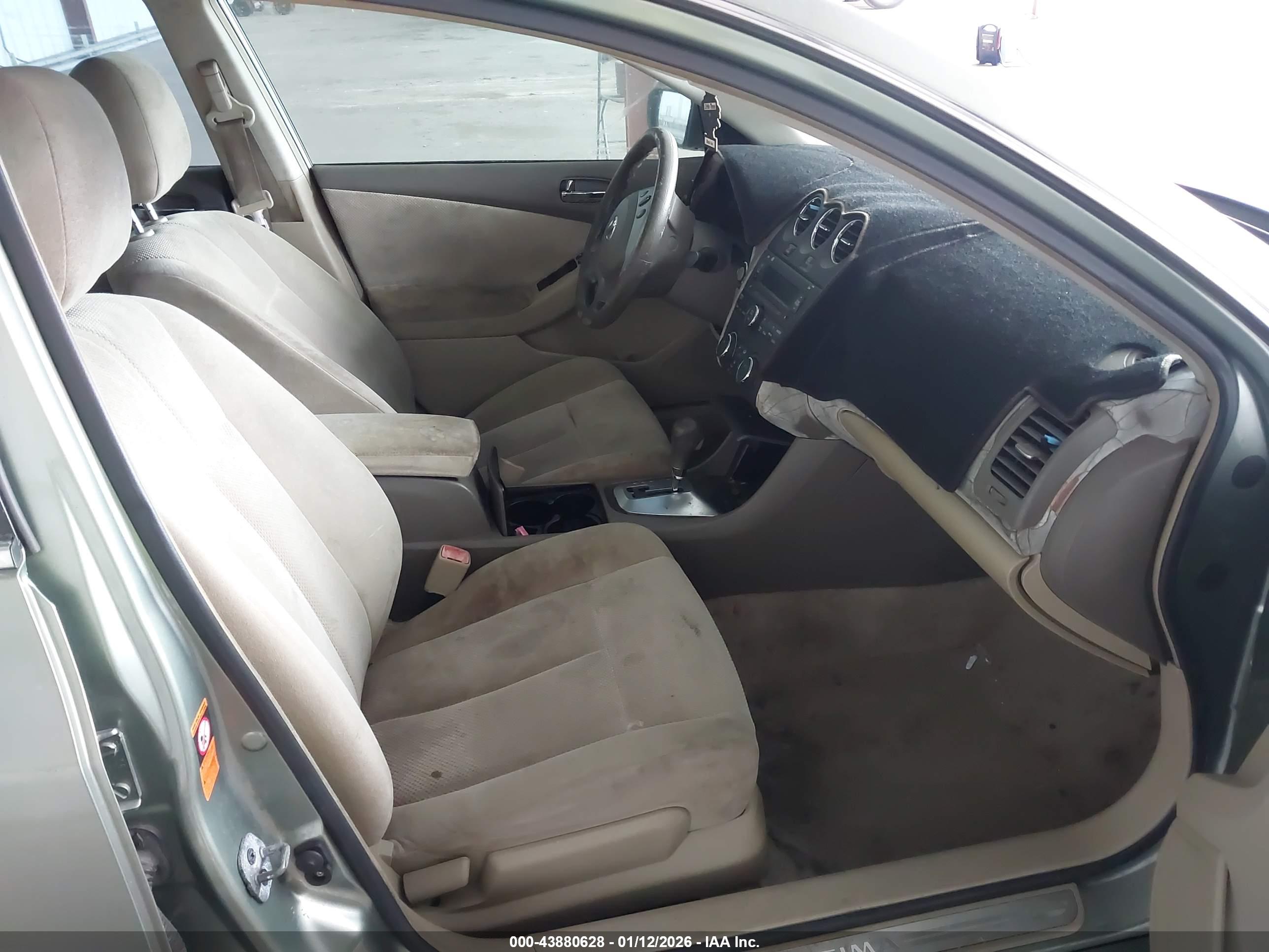 NISSAN ALTIMA image 5