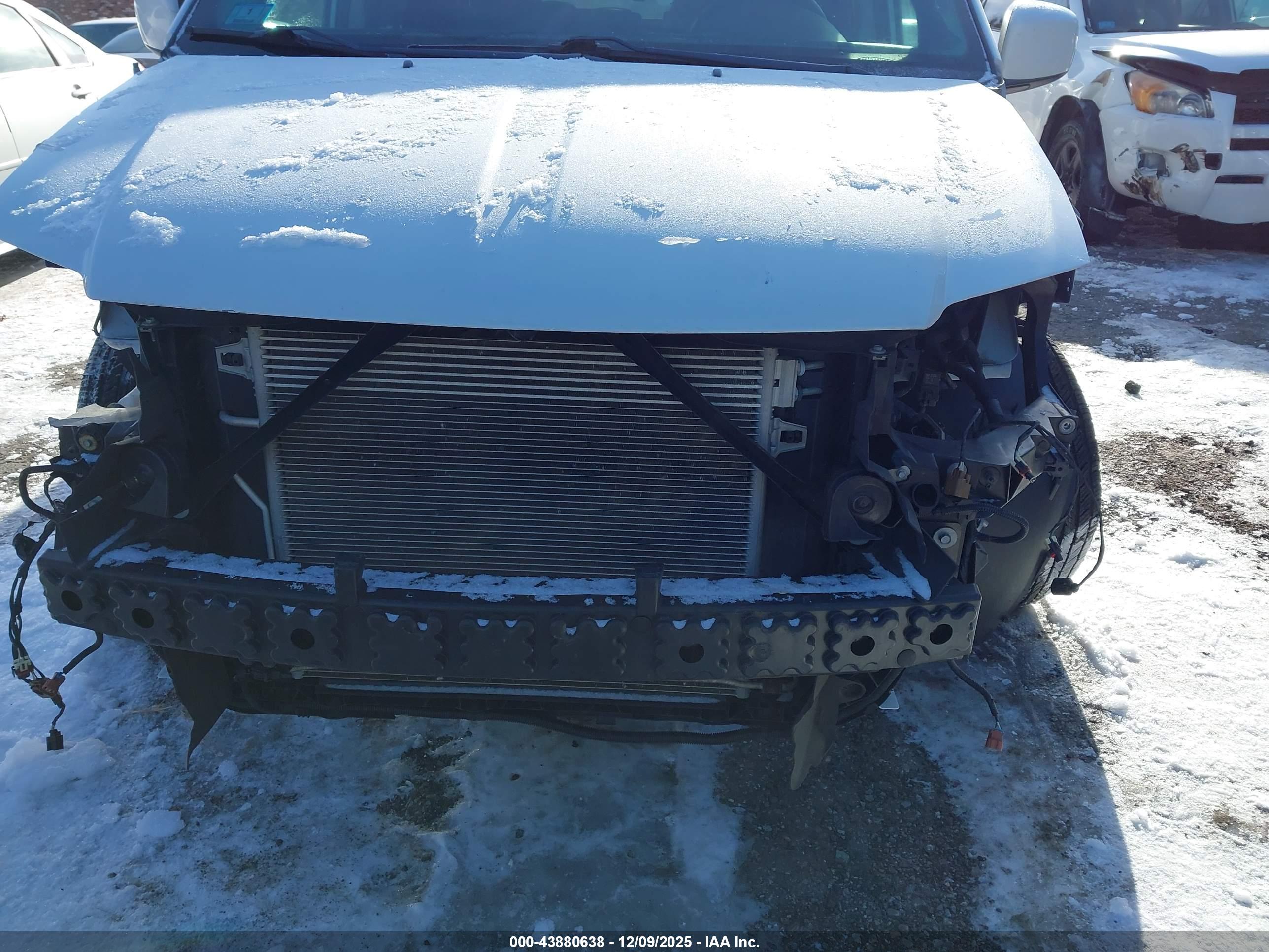 DODGE GRAND image 6
