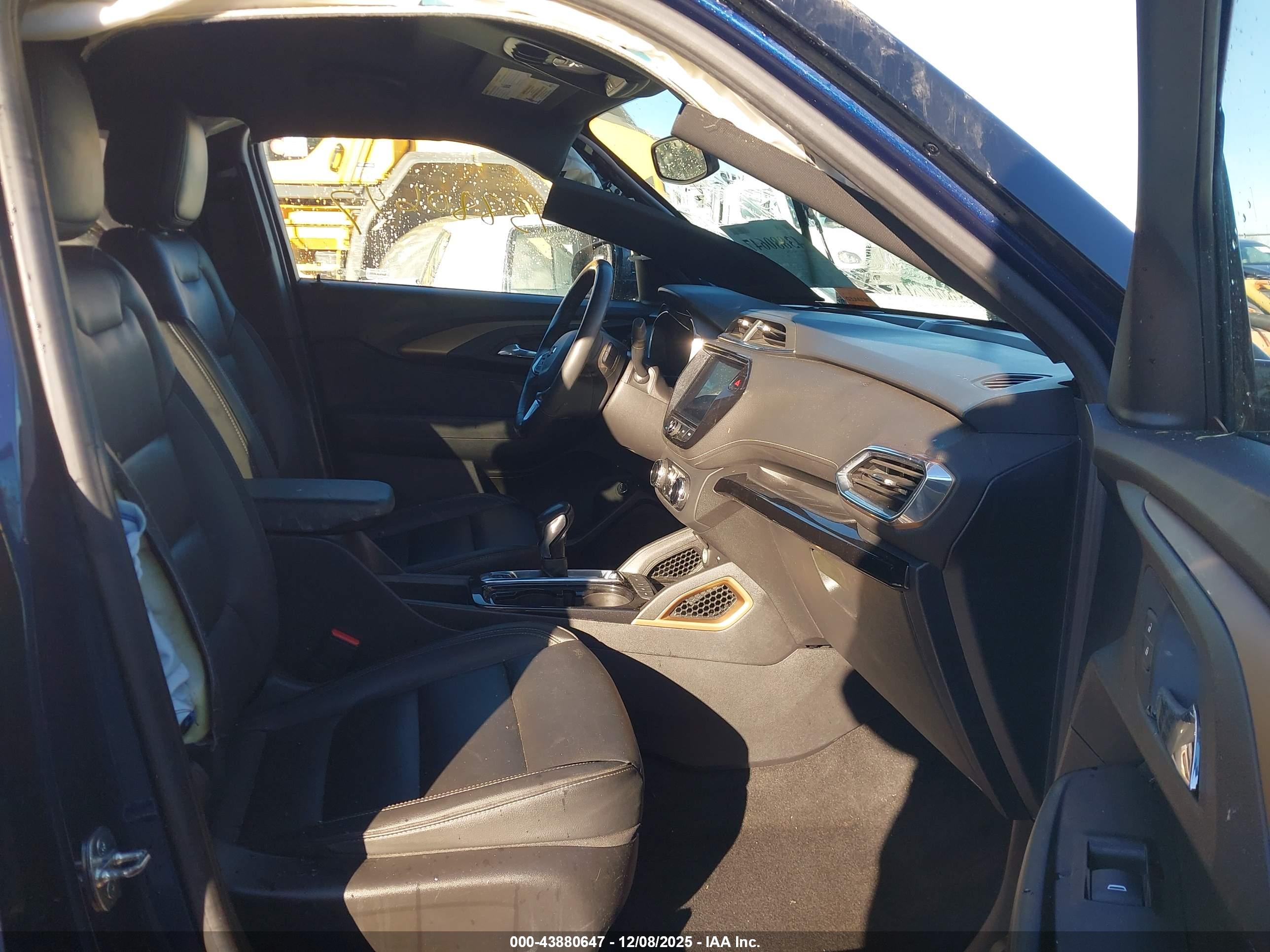 CHEVROLET TRAILBLAZER image 5