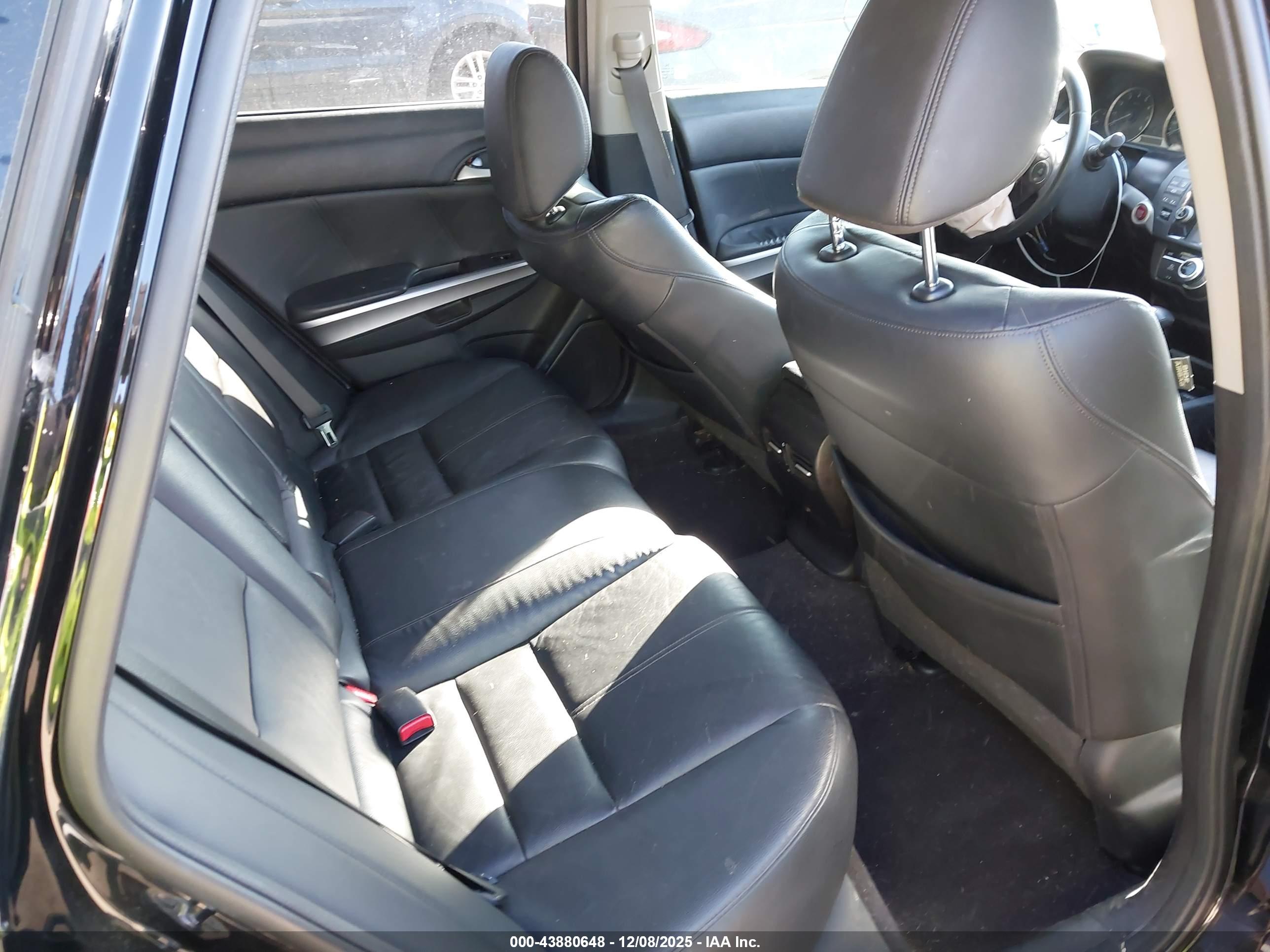 HONDA CROSSTOUR image 8