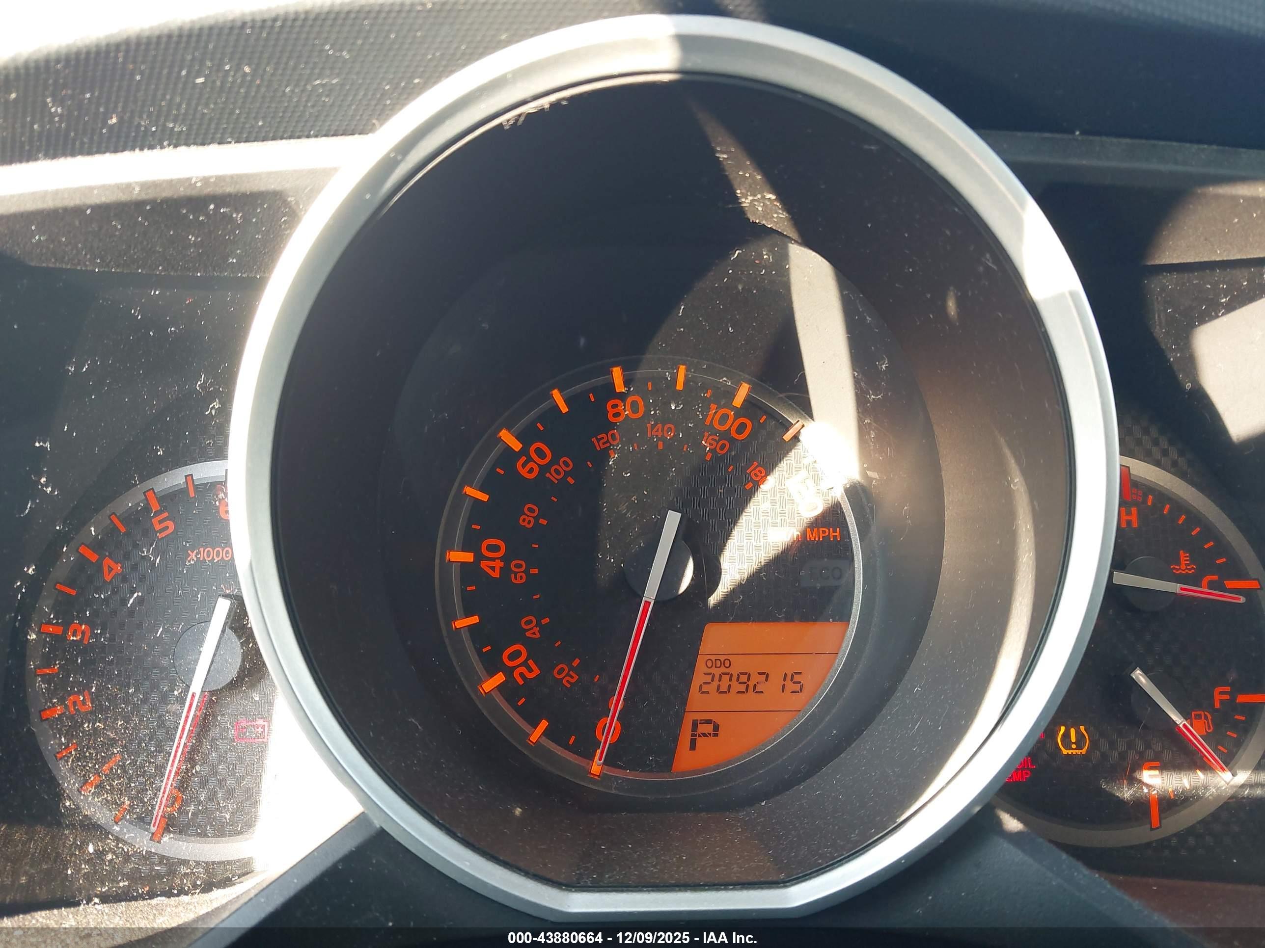 TOYOTA 4RUNNER image 7