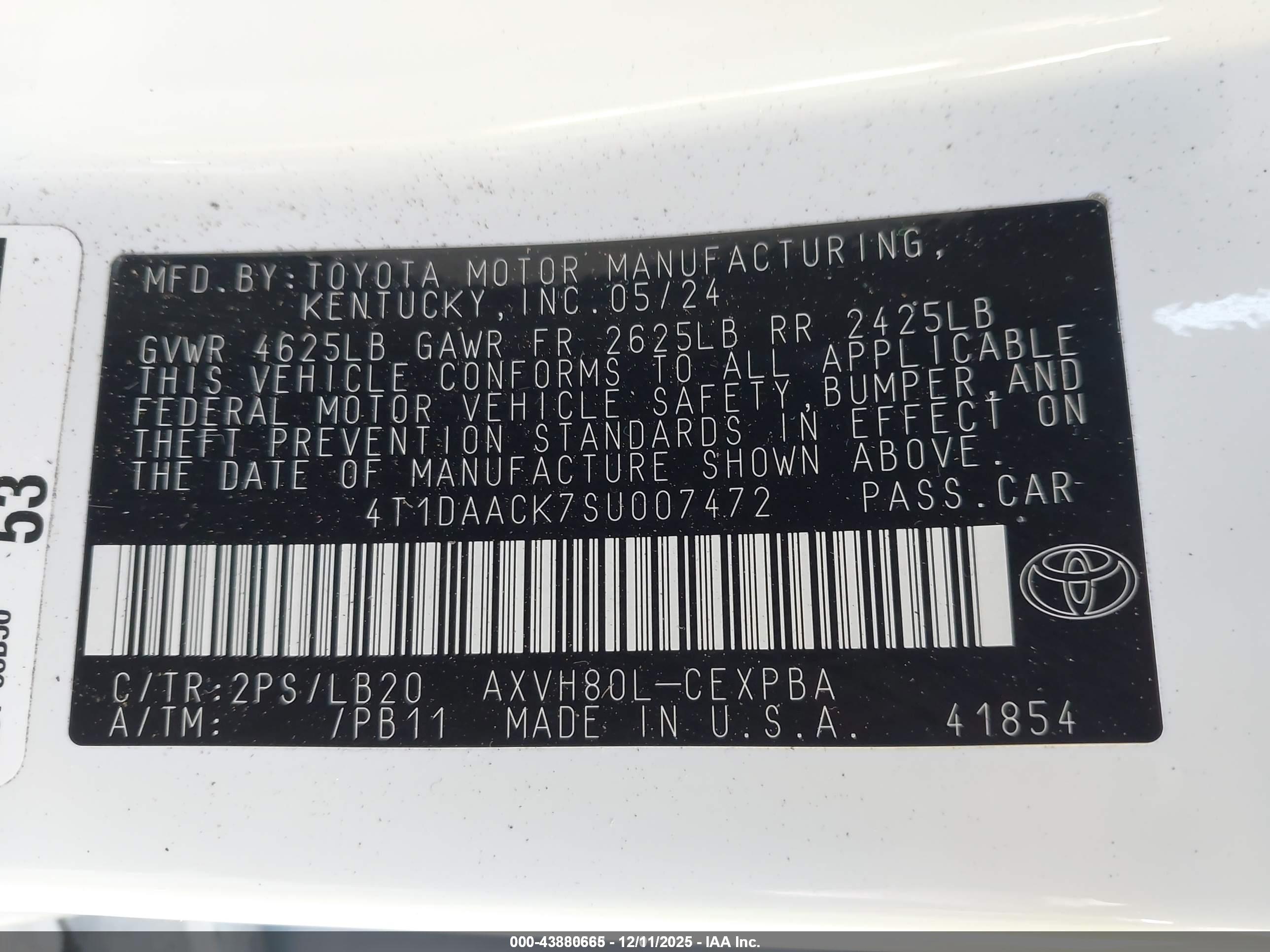 TOYOTA CAMRY image 9