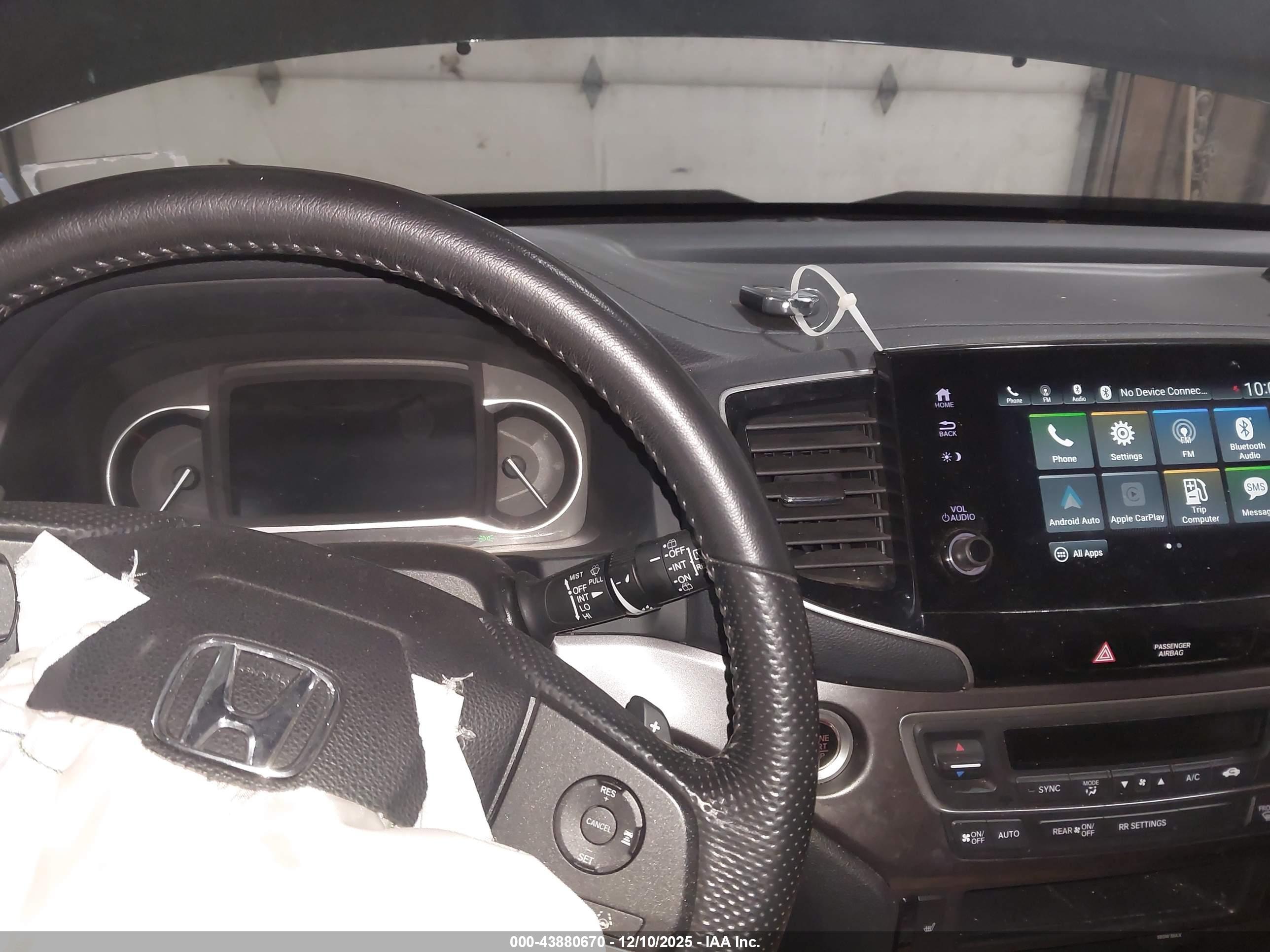 HONDA PASSPORT image 7