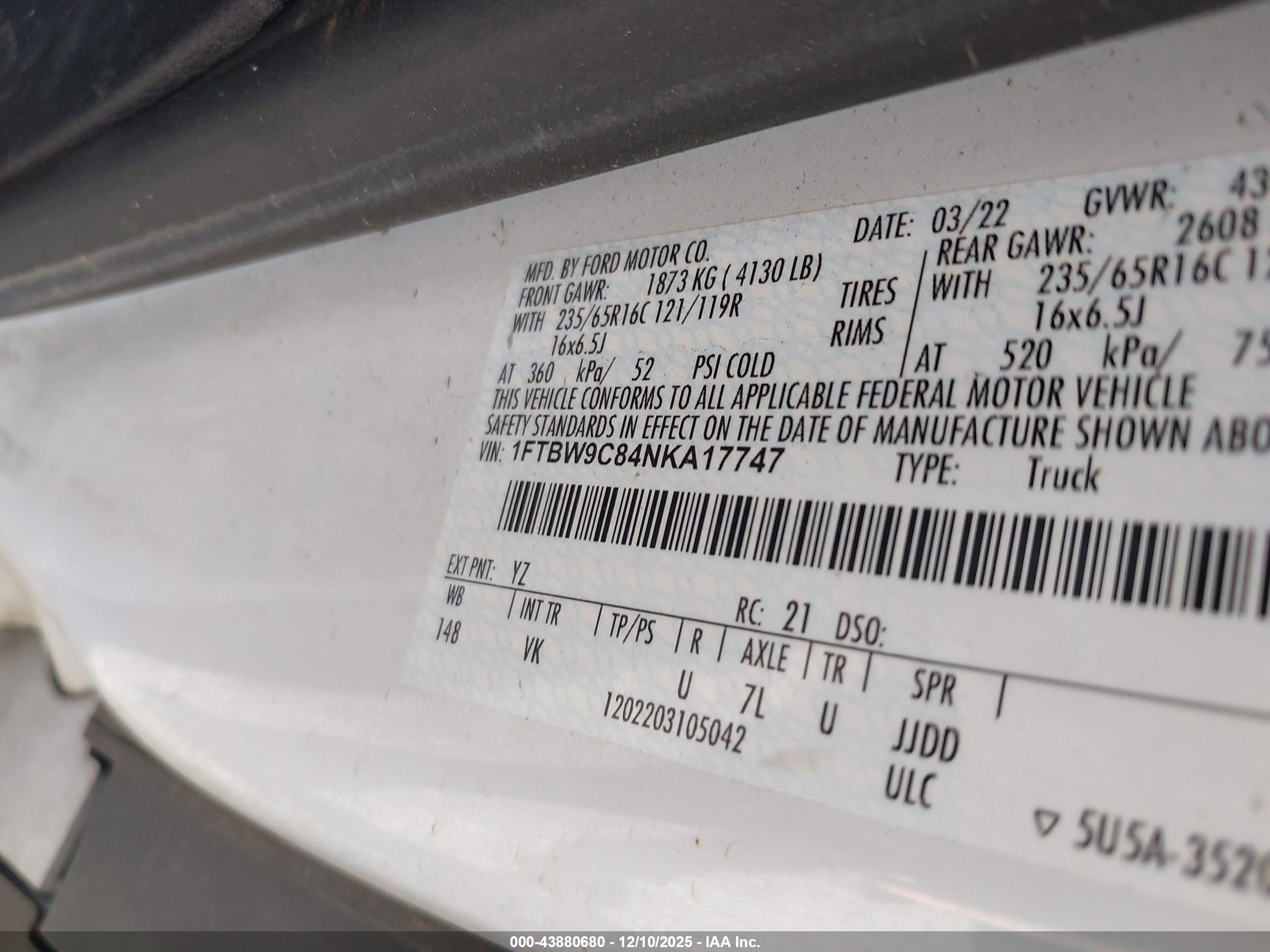 FORD TRANSIT-350 image 9