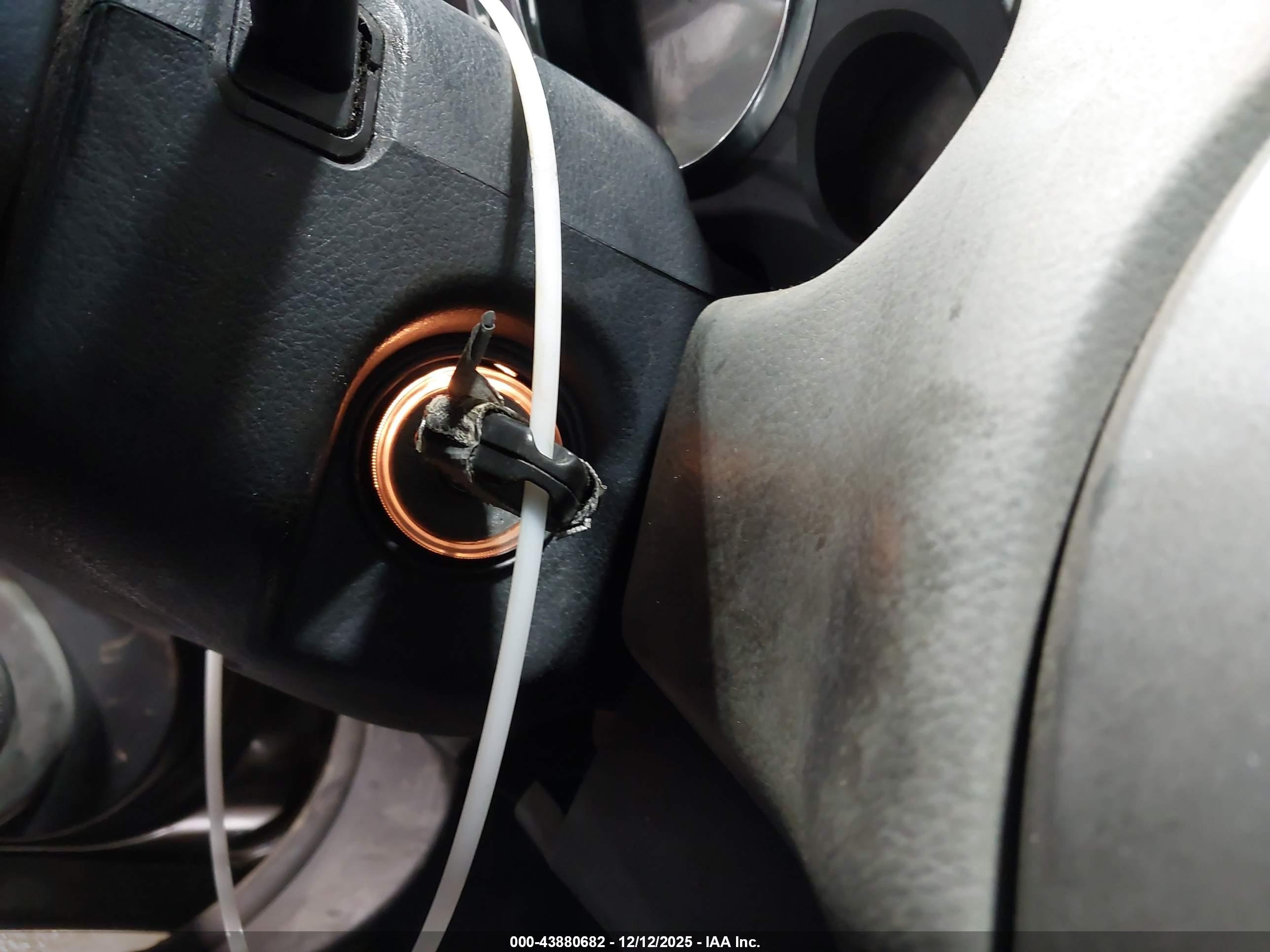 MITSUBISHI ECLIPSE image 11