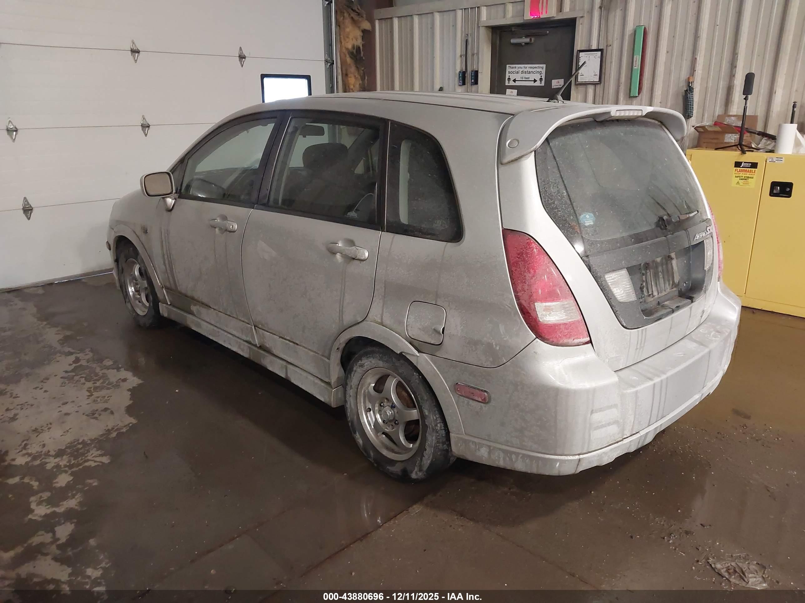 SUZUKI AERIO image 3