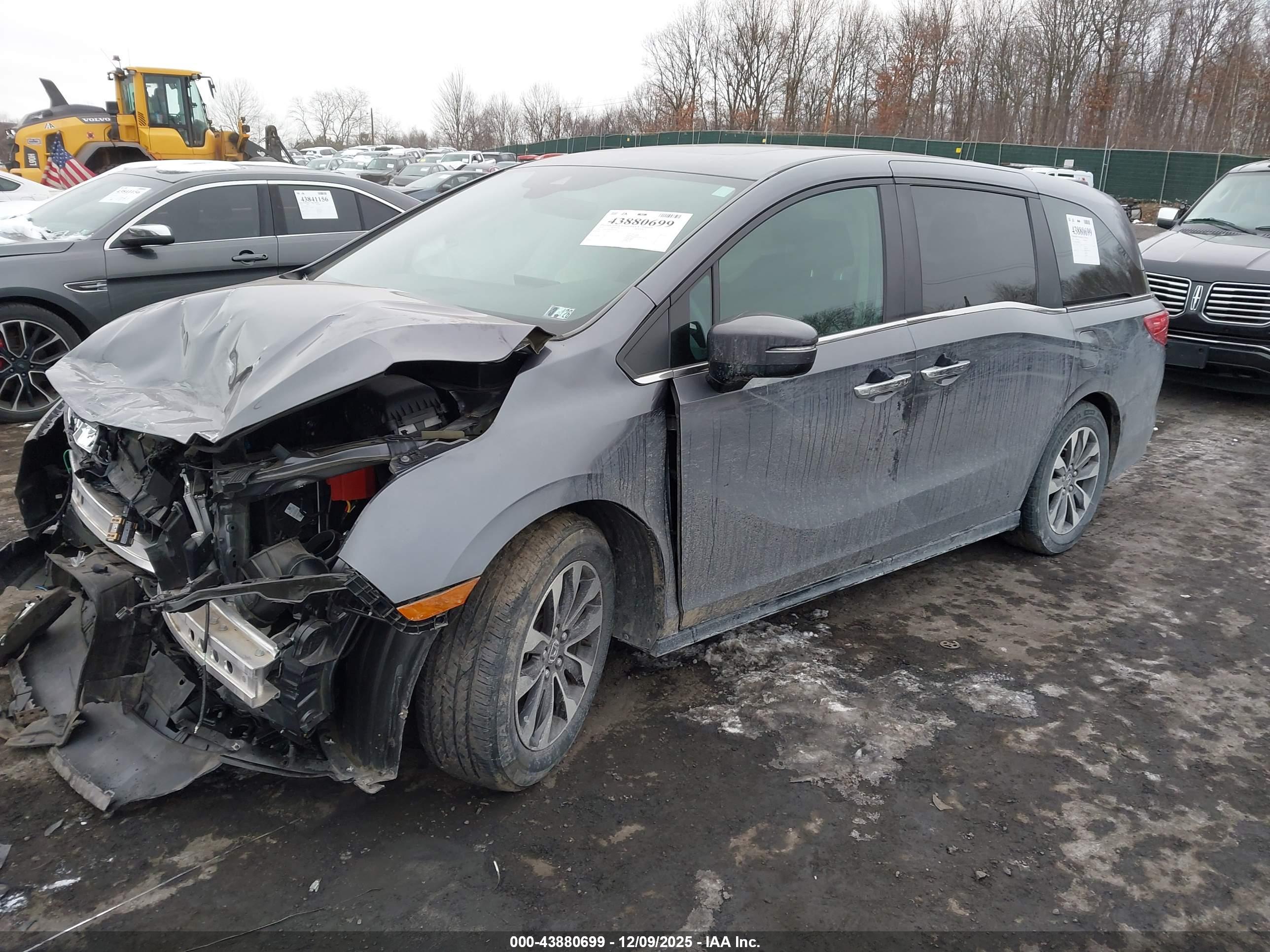 HONDA ODYSSEY image 2