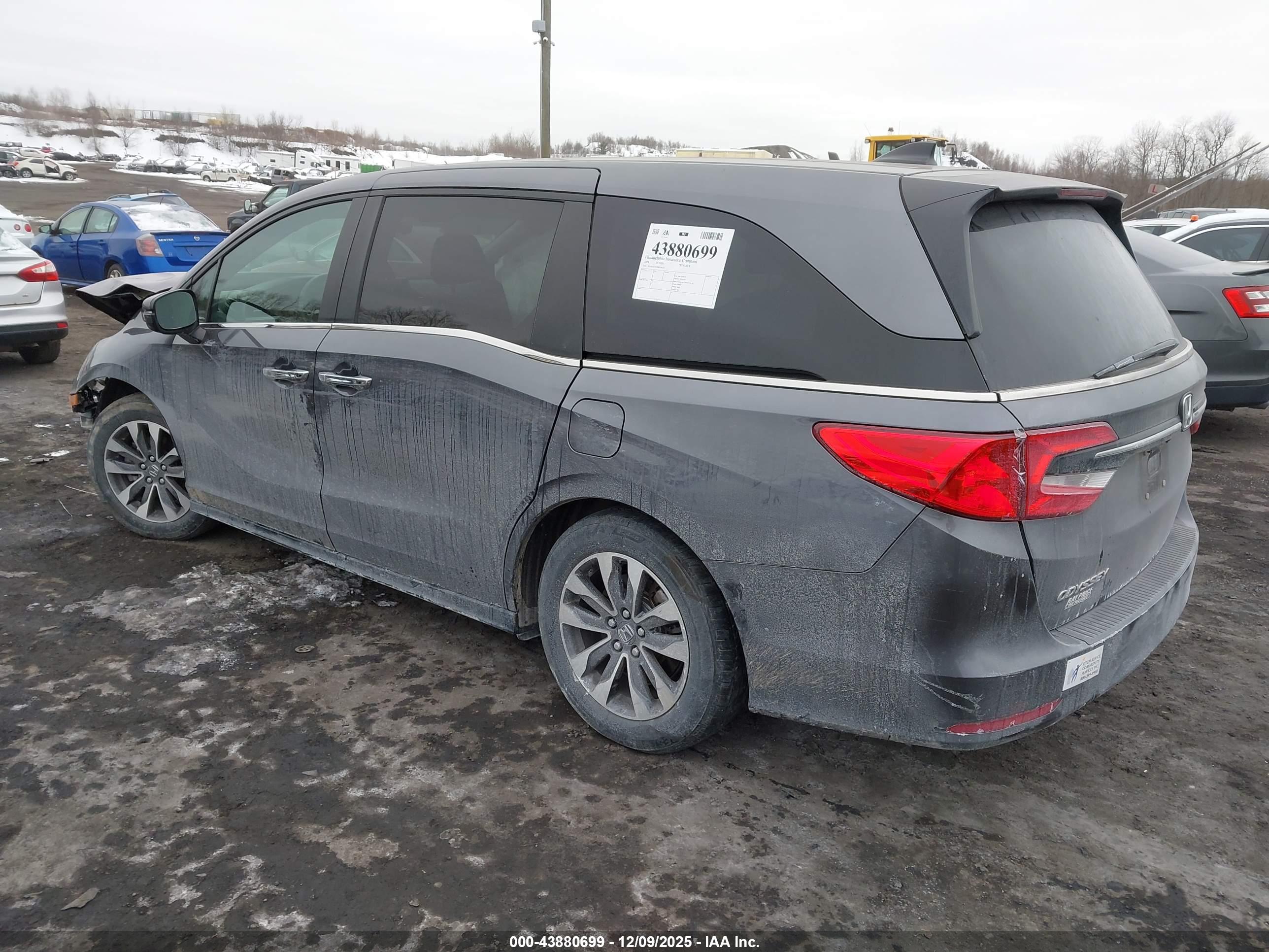 HONDA ODYSSEY image 3