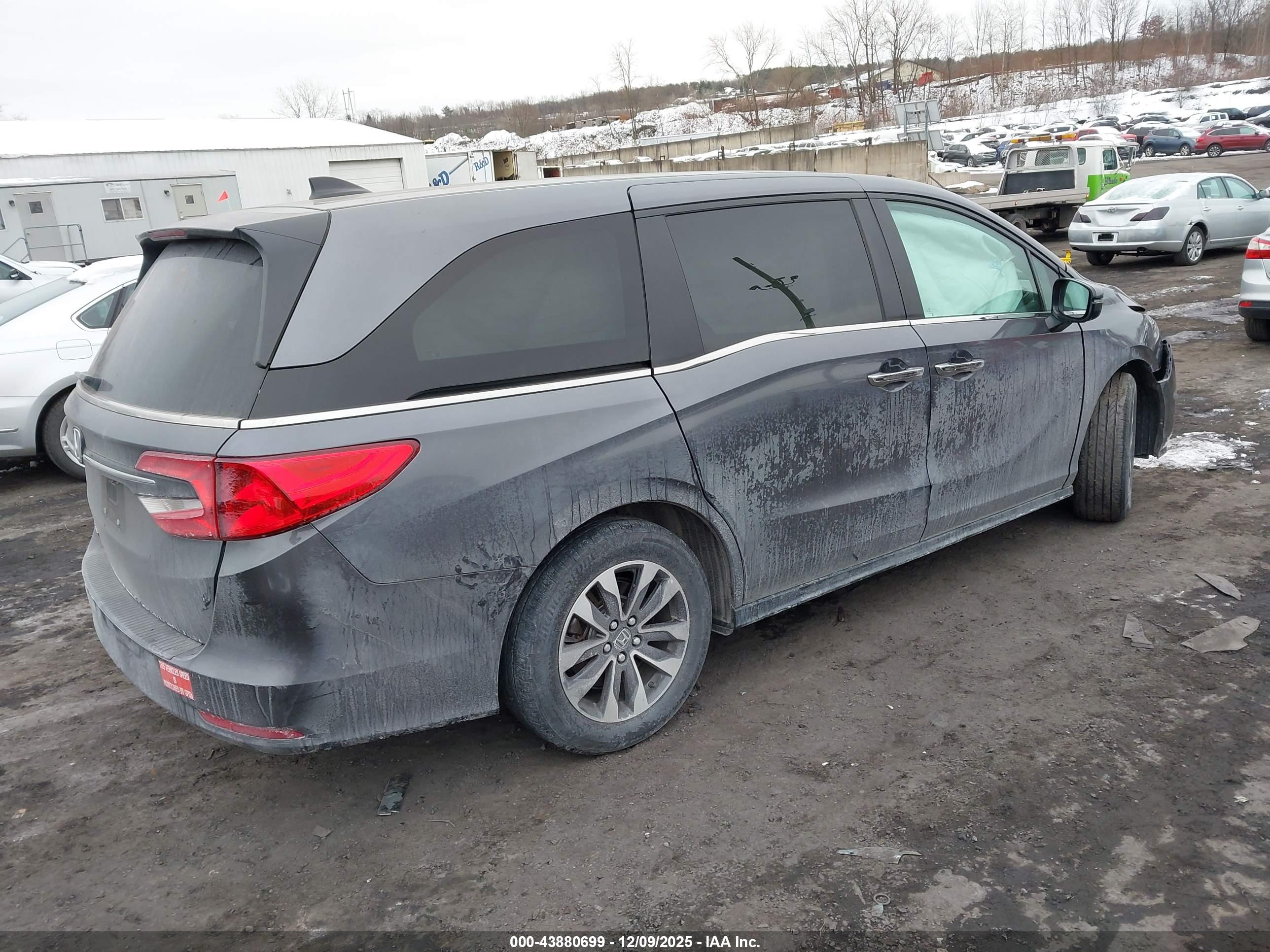 HONDA ODYSSEY image 4
