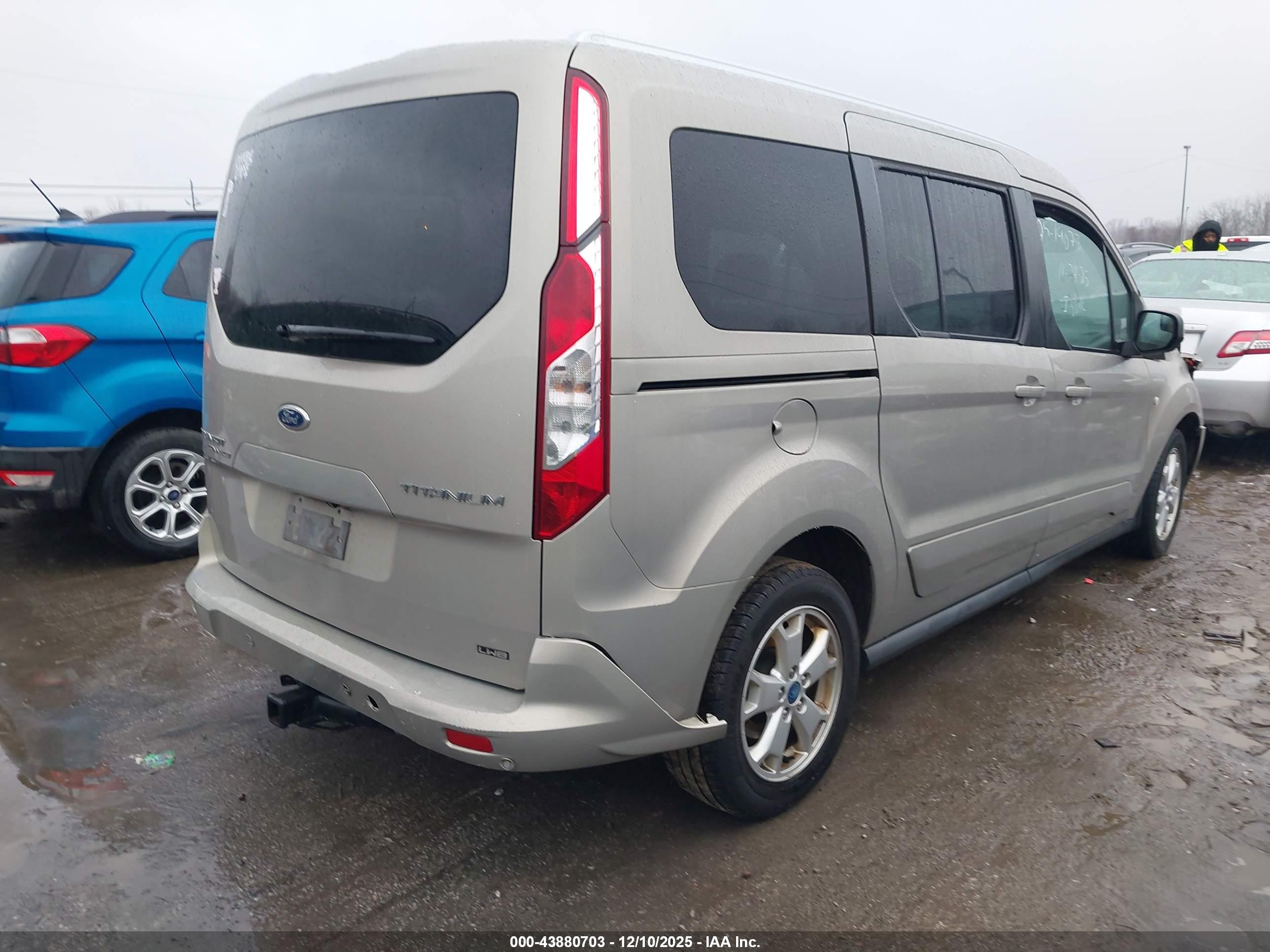 FORD TRANSIT image 4