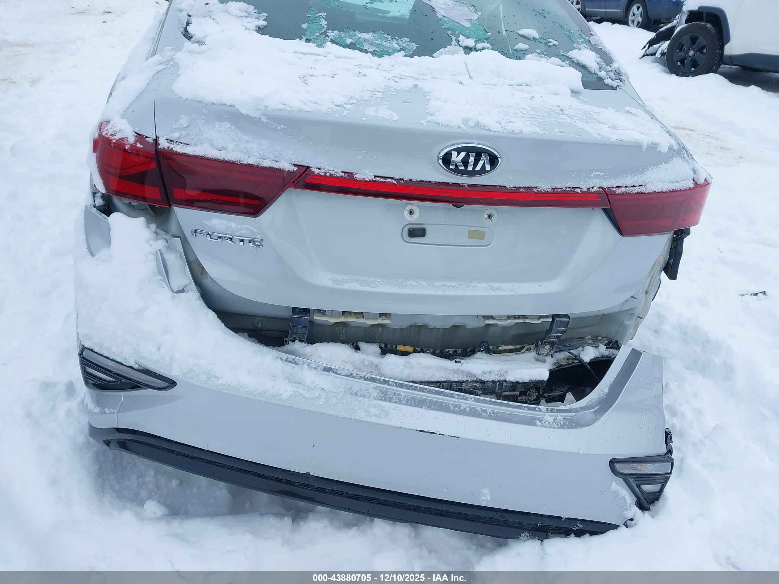 KIA FORTE image 6