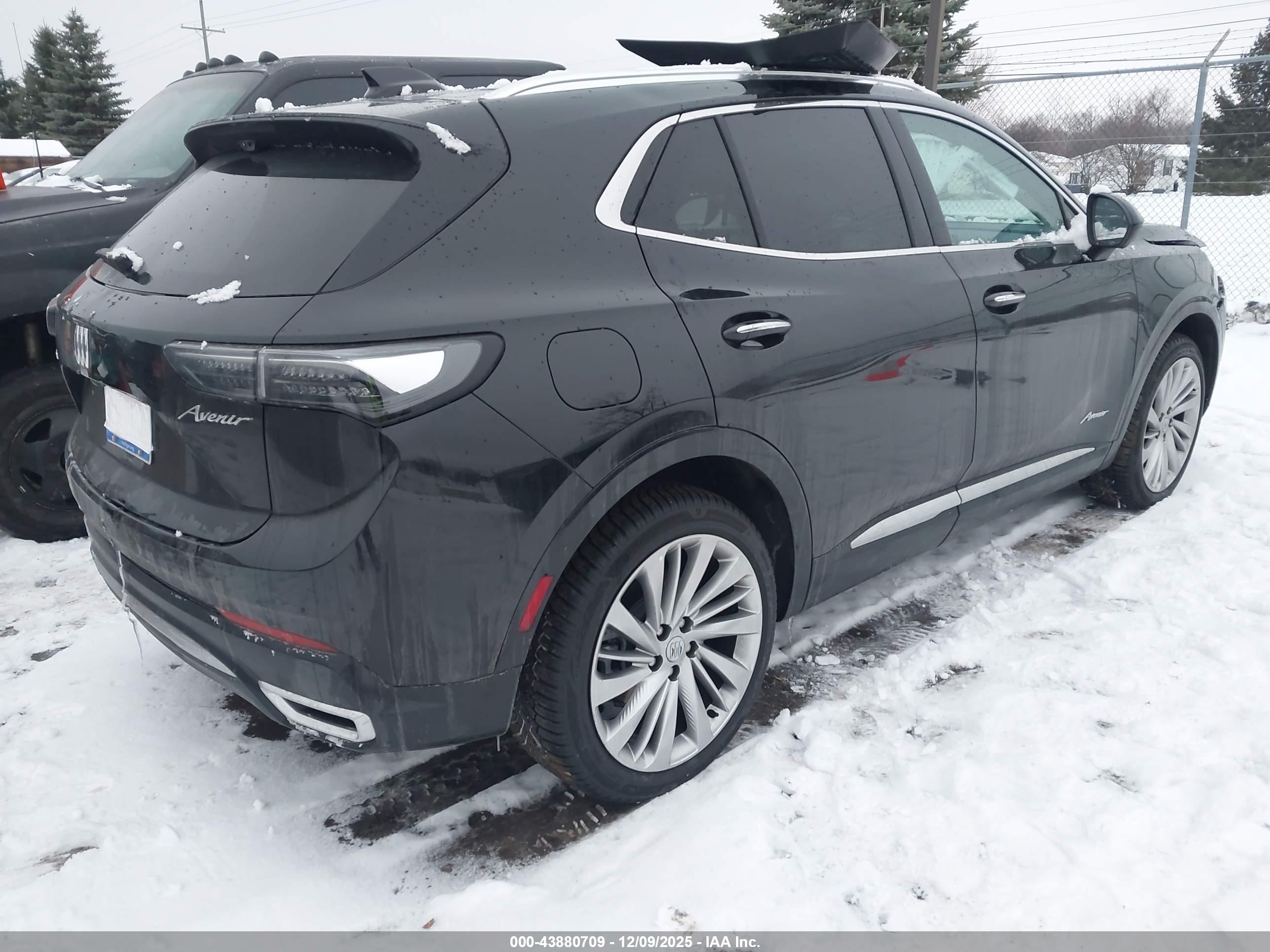 BUICK ENVISION image 4