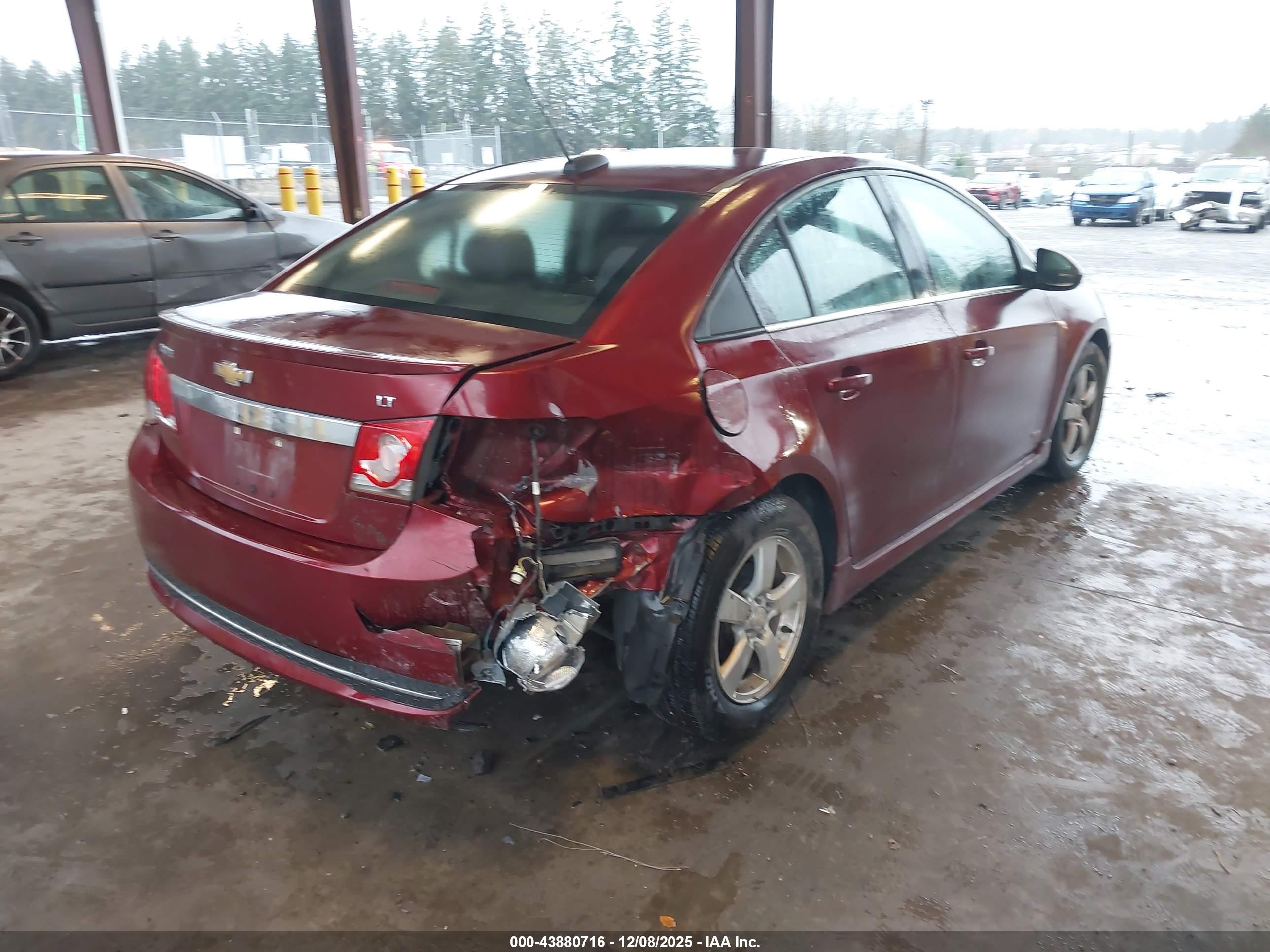 CHEVROLET CRUZE image 4