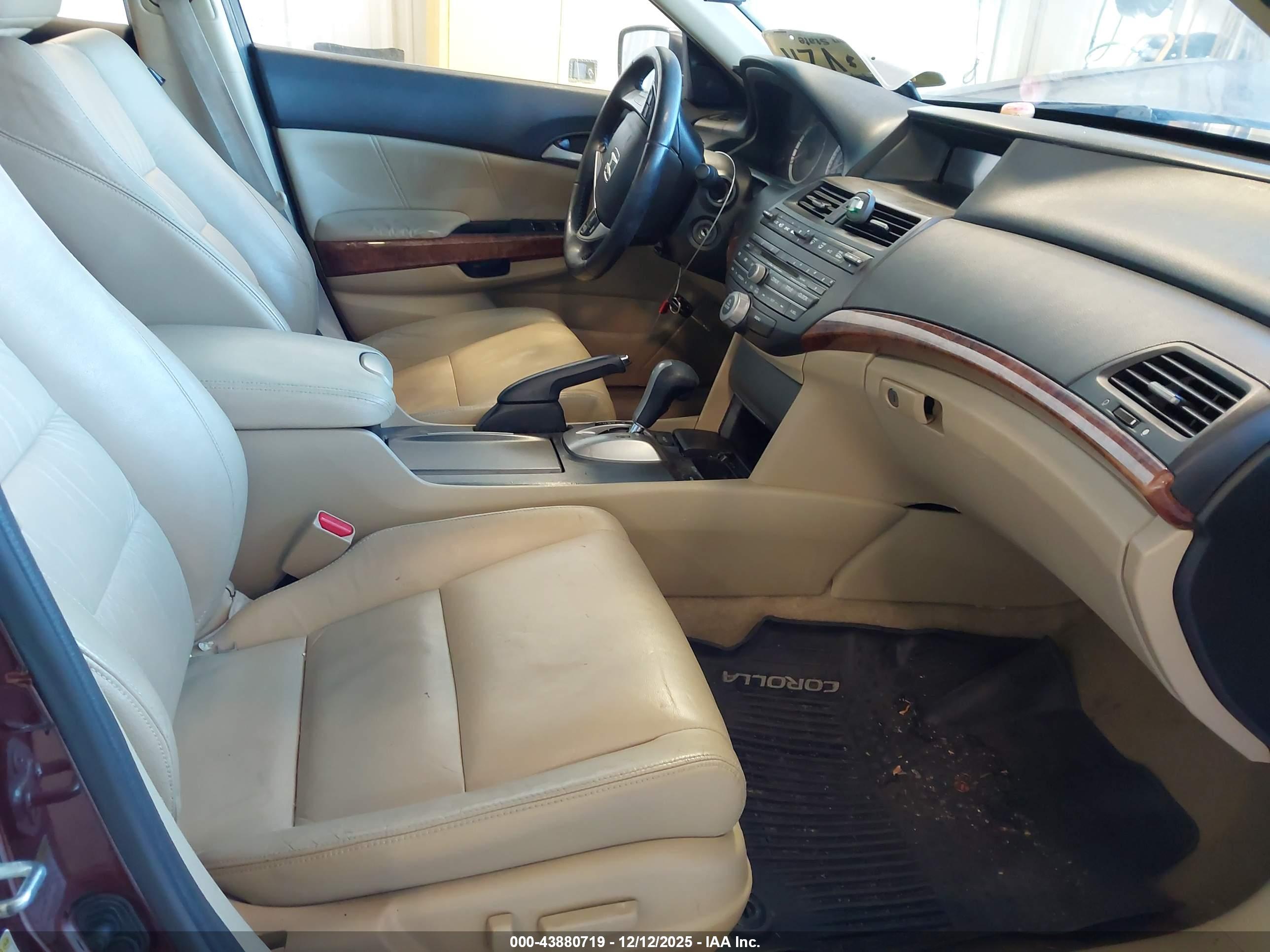 HONDA ACCORD image 5