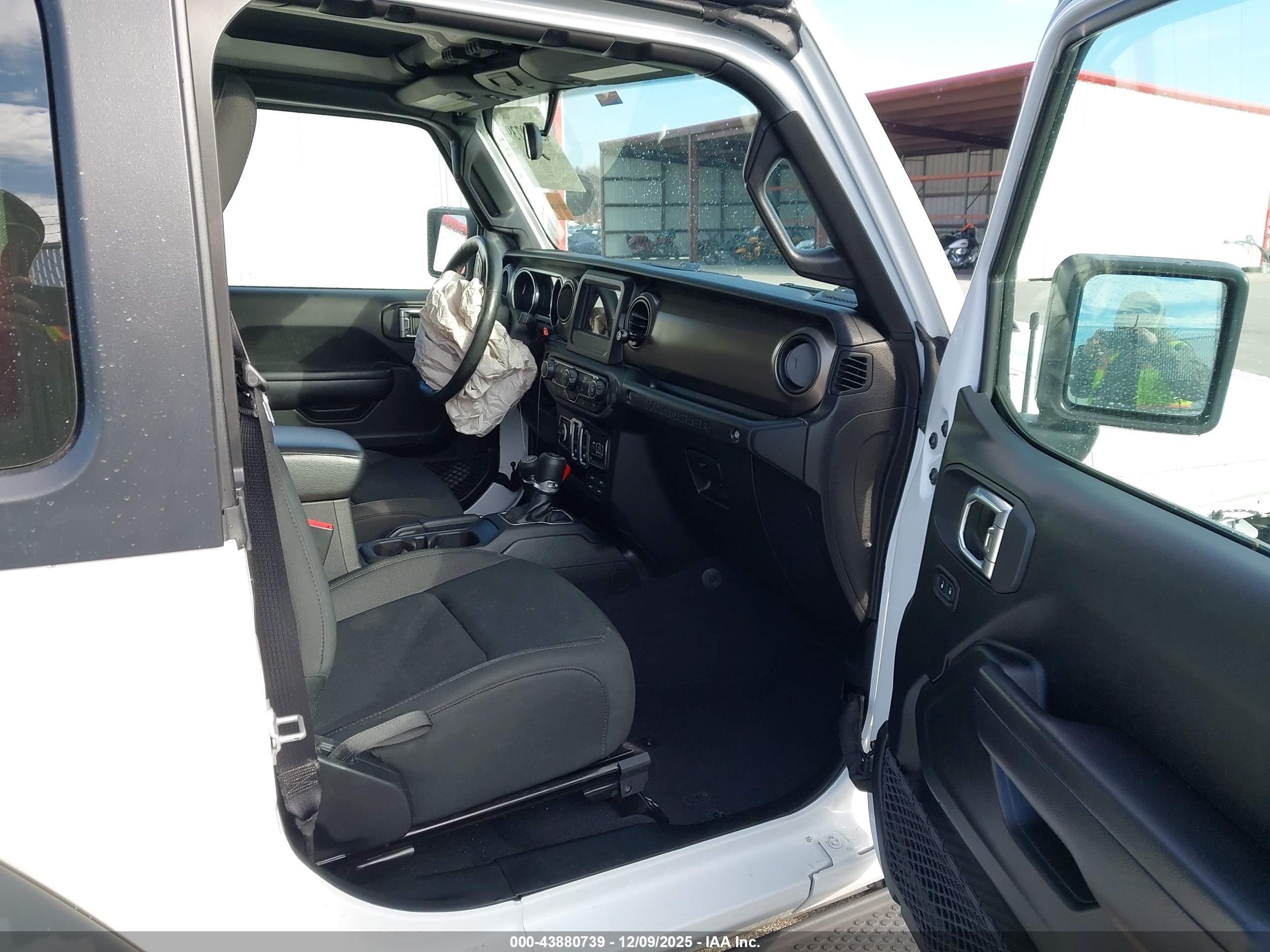 JEEP WRANGLER image 5