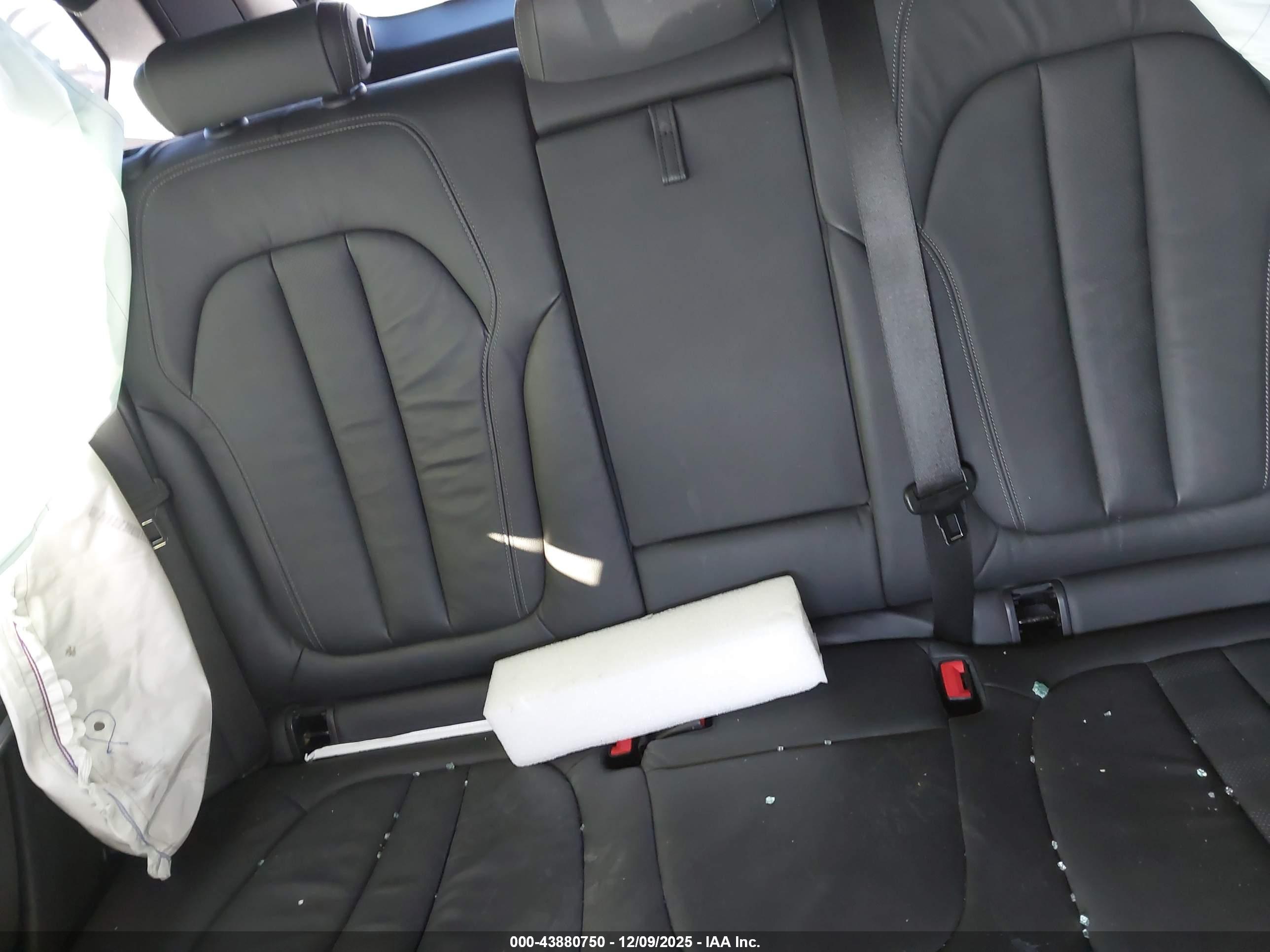 BMW X5 image 8