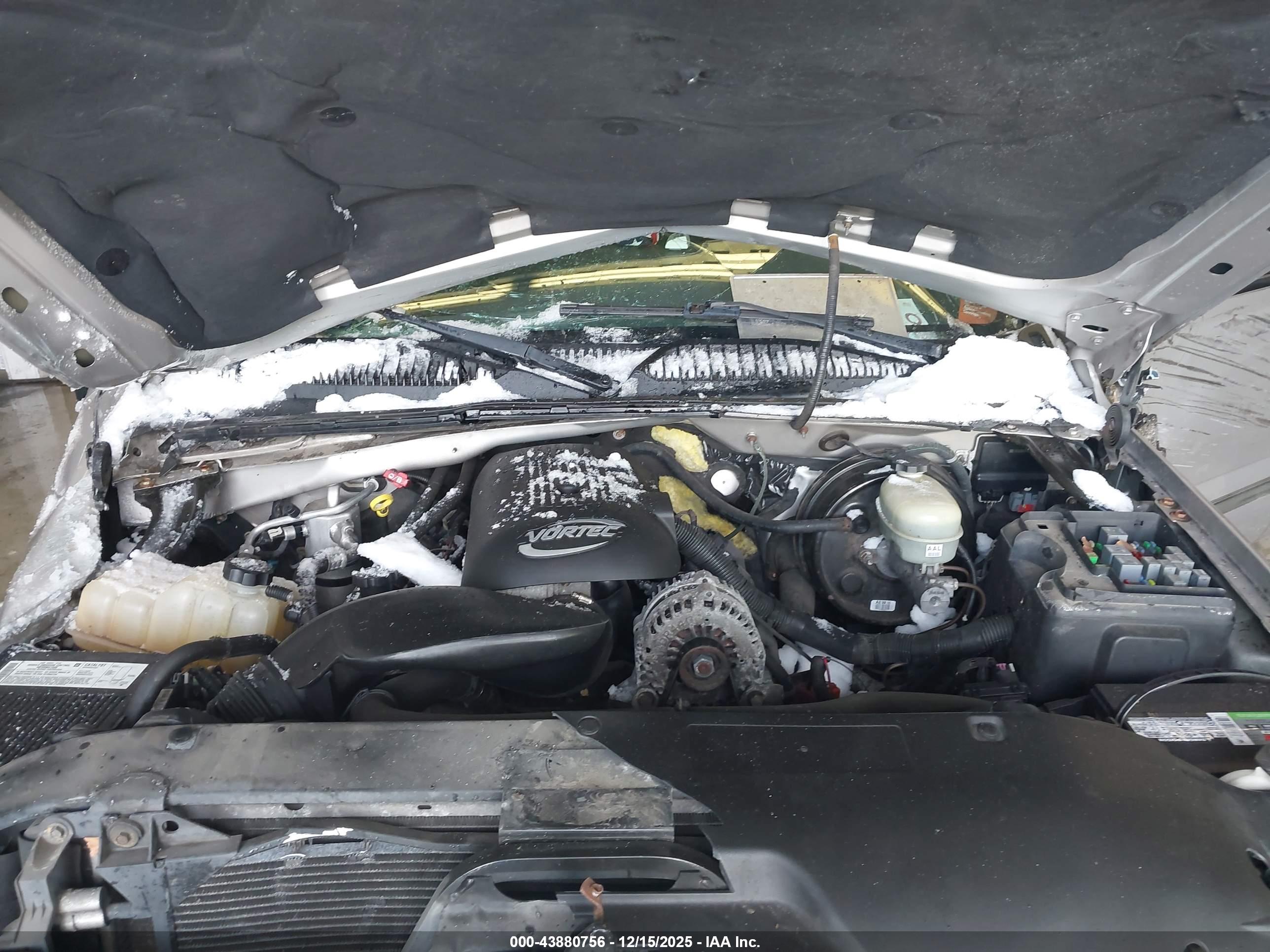 GMC SIERRA image 10