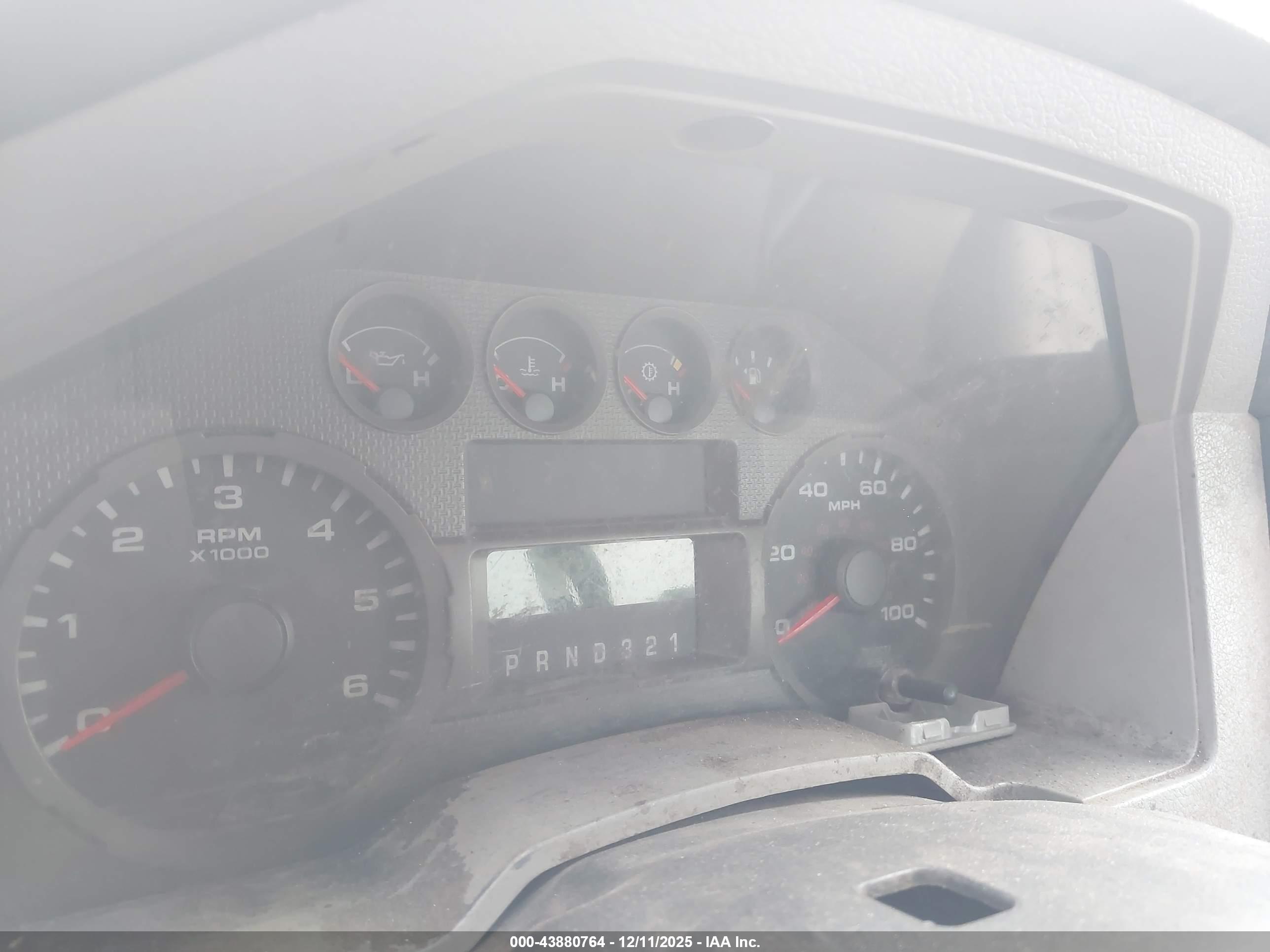 FORD F-350 image 6