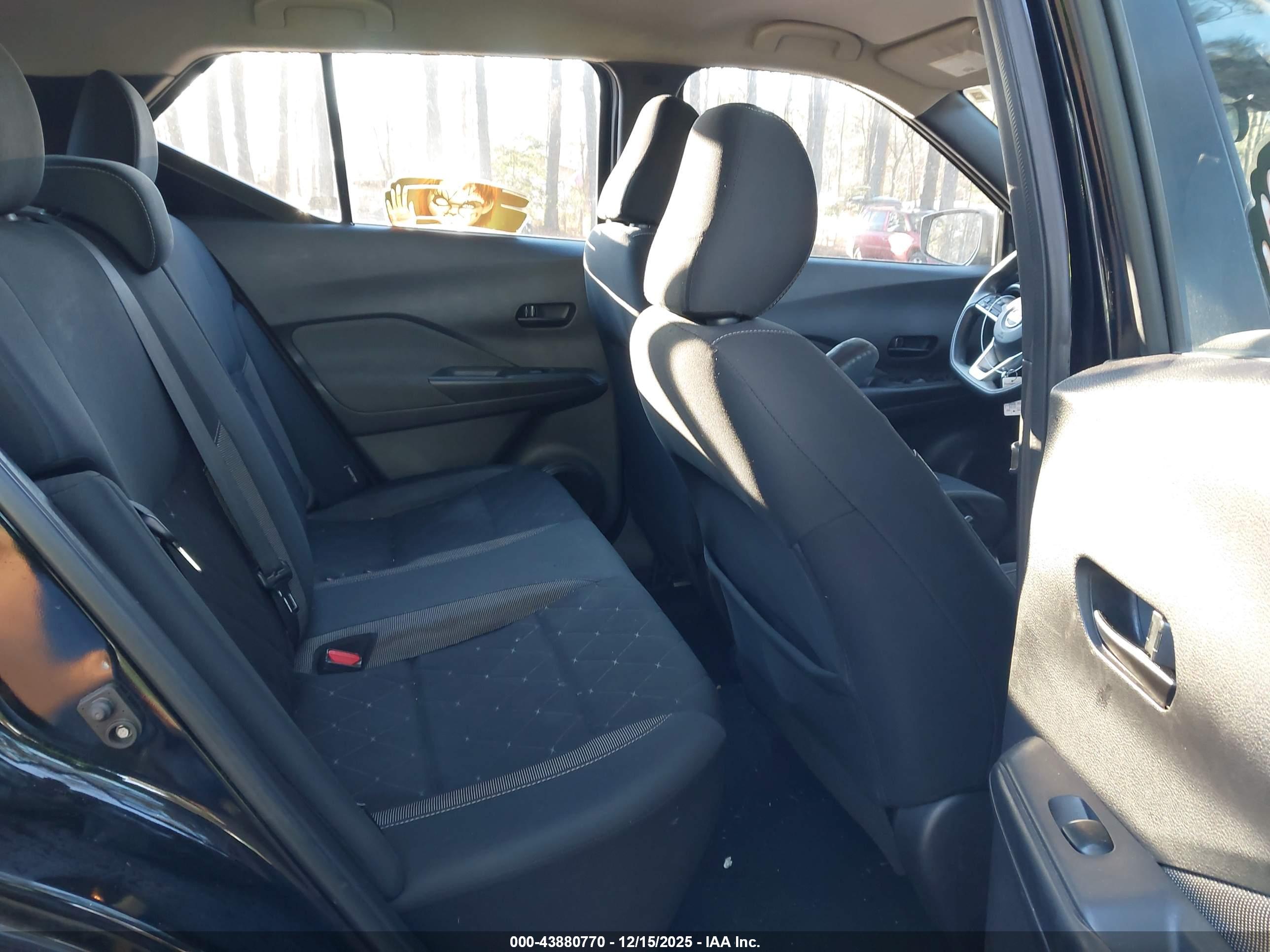 NISSAN KICKS image 8