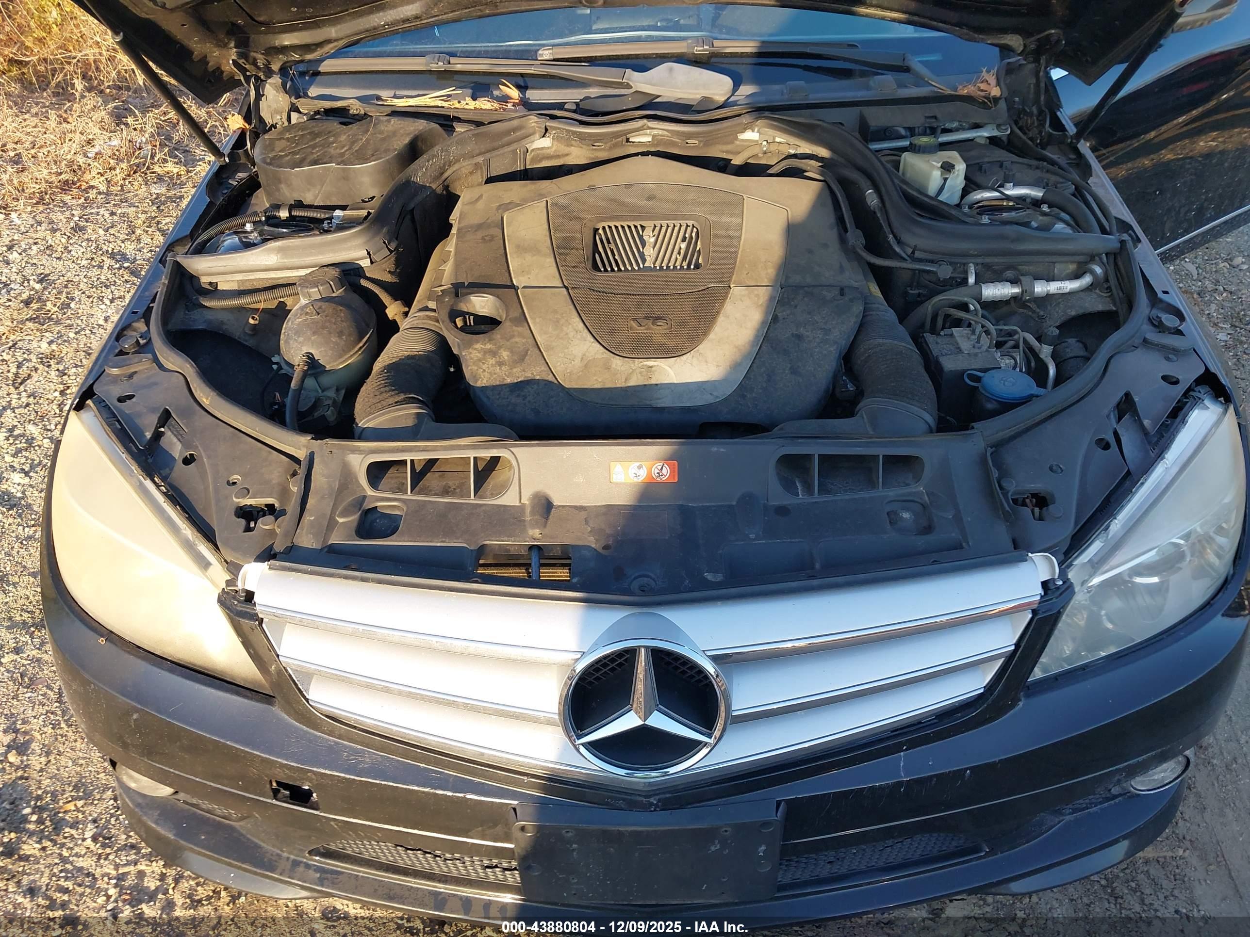 MERCEDES-BENZ C image 10