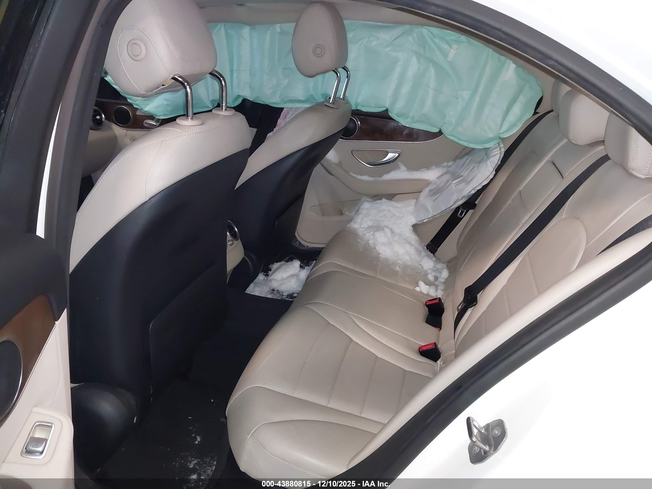 MERCEDES-BENZ C image 8