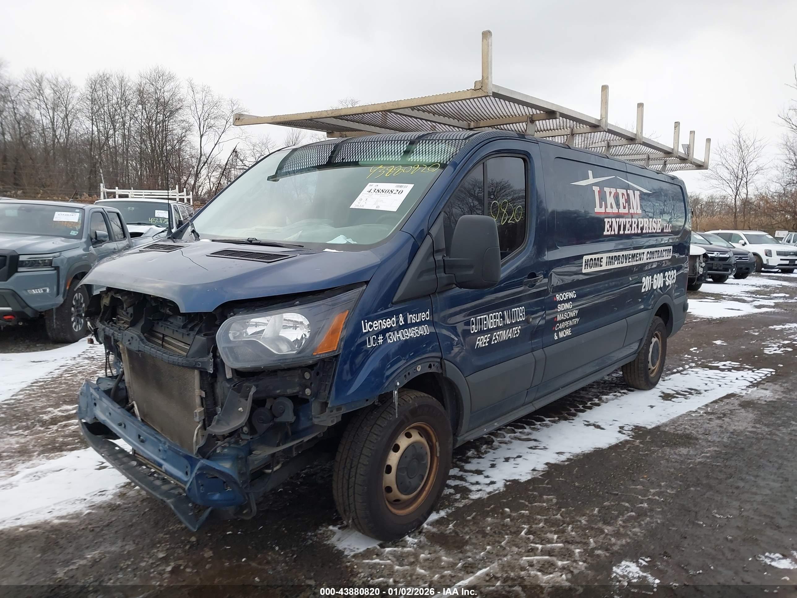 FORD TRANSIT-350 image 6