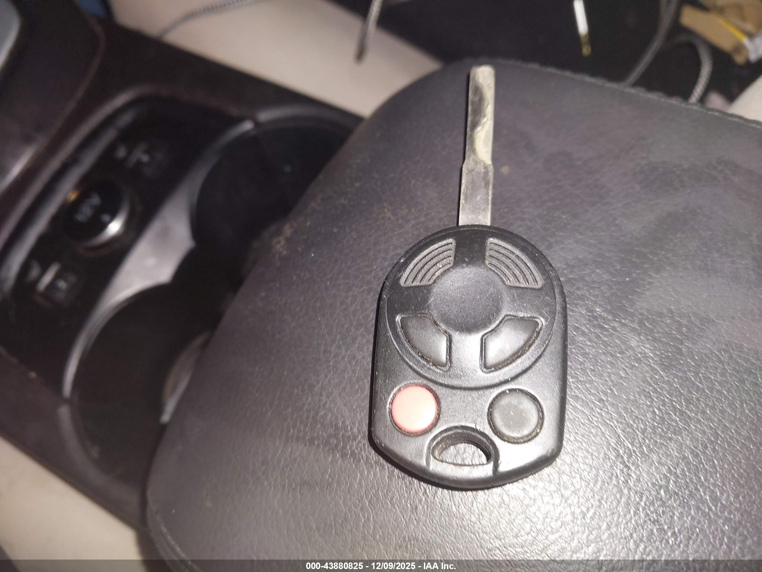 FORD FOCUS image 11