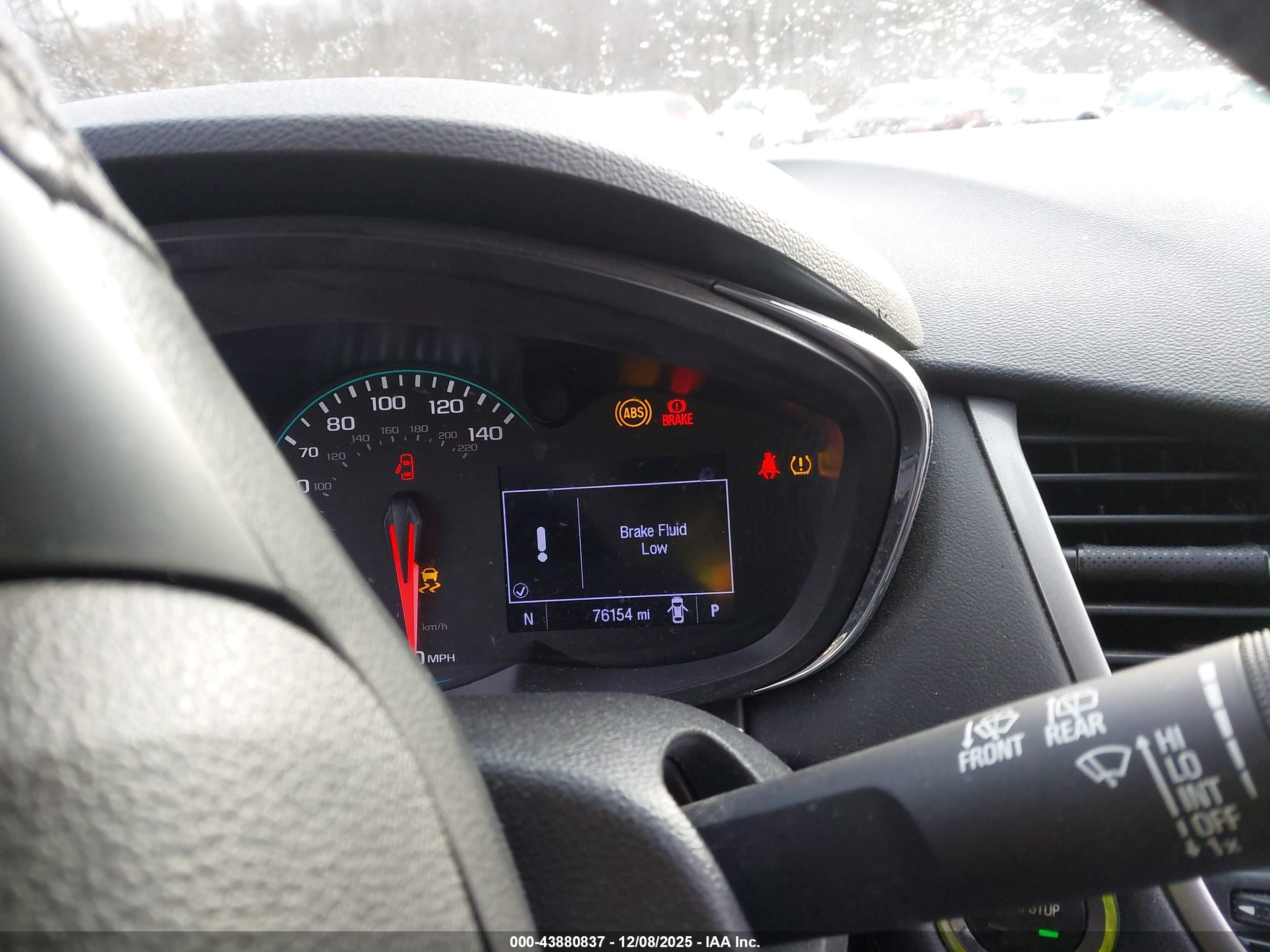 CHEVROLET TRAX image 7